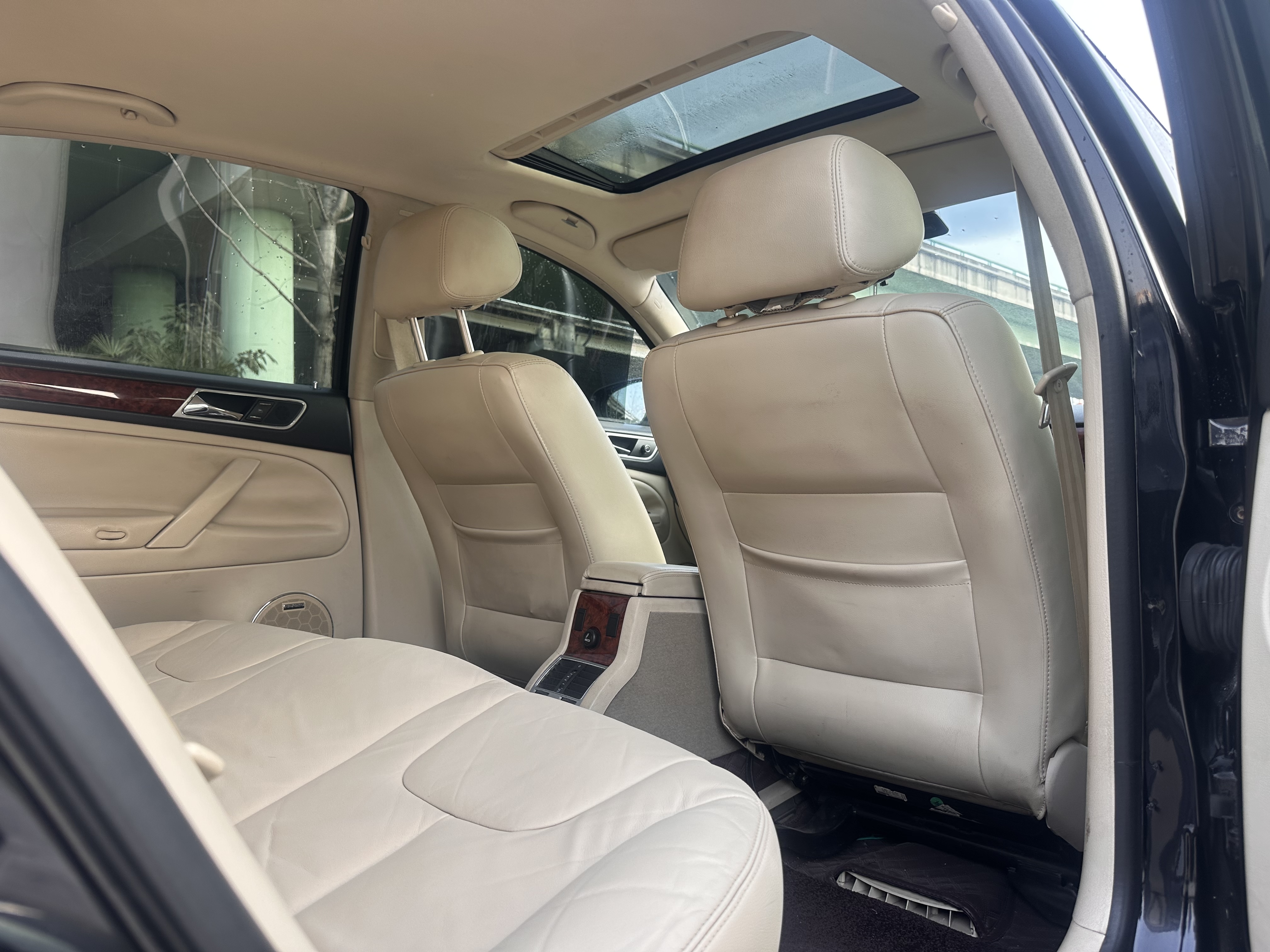 Volkswagen Passat Lingyu 2010 car image #11