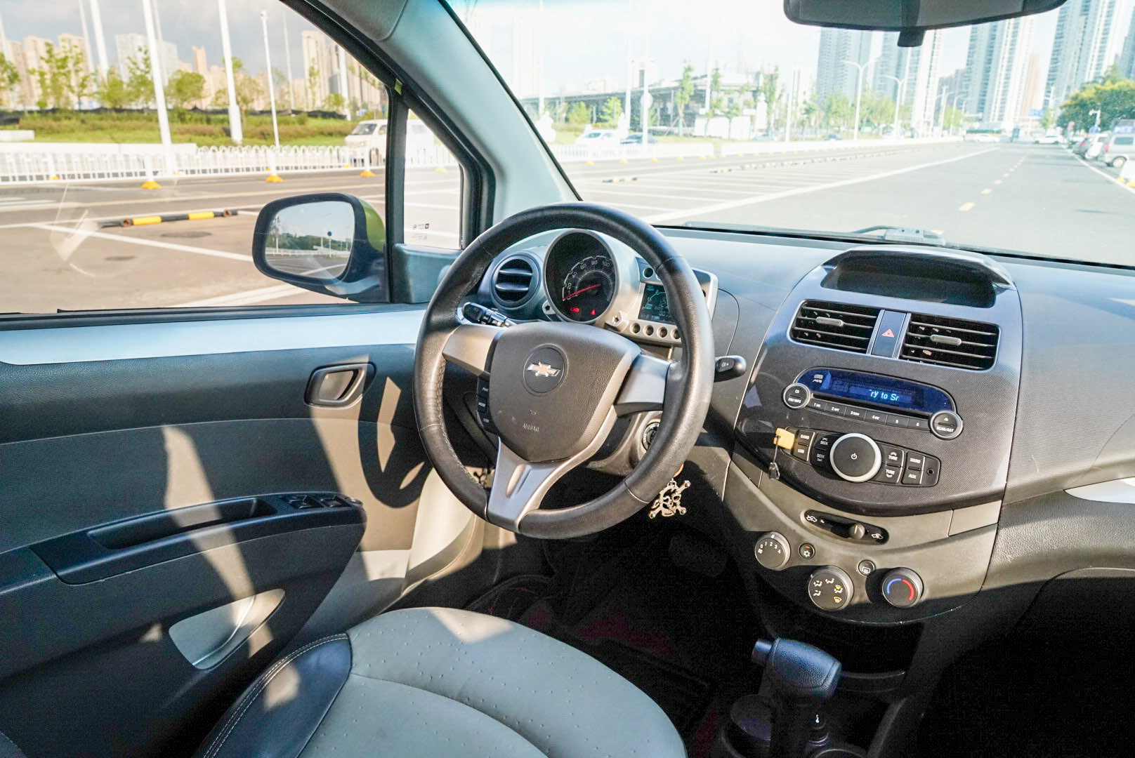 Chevrolet Spark 2011 car image #11