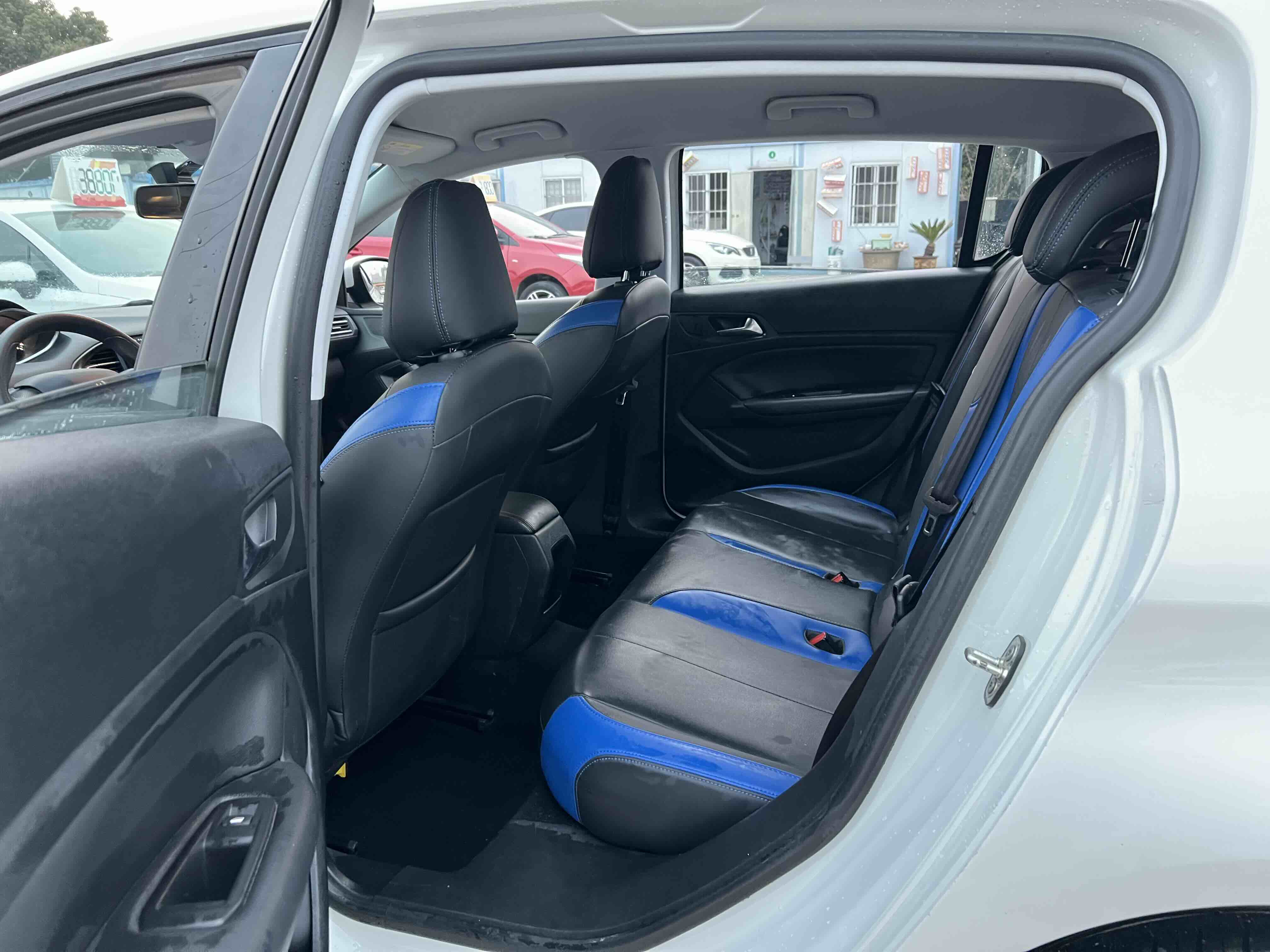 Peugeot 308S 2016 car image #11