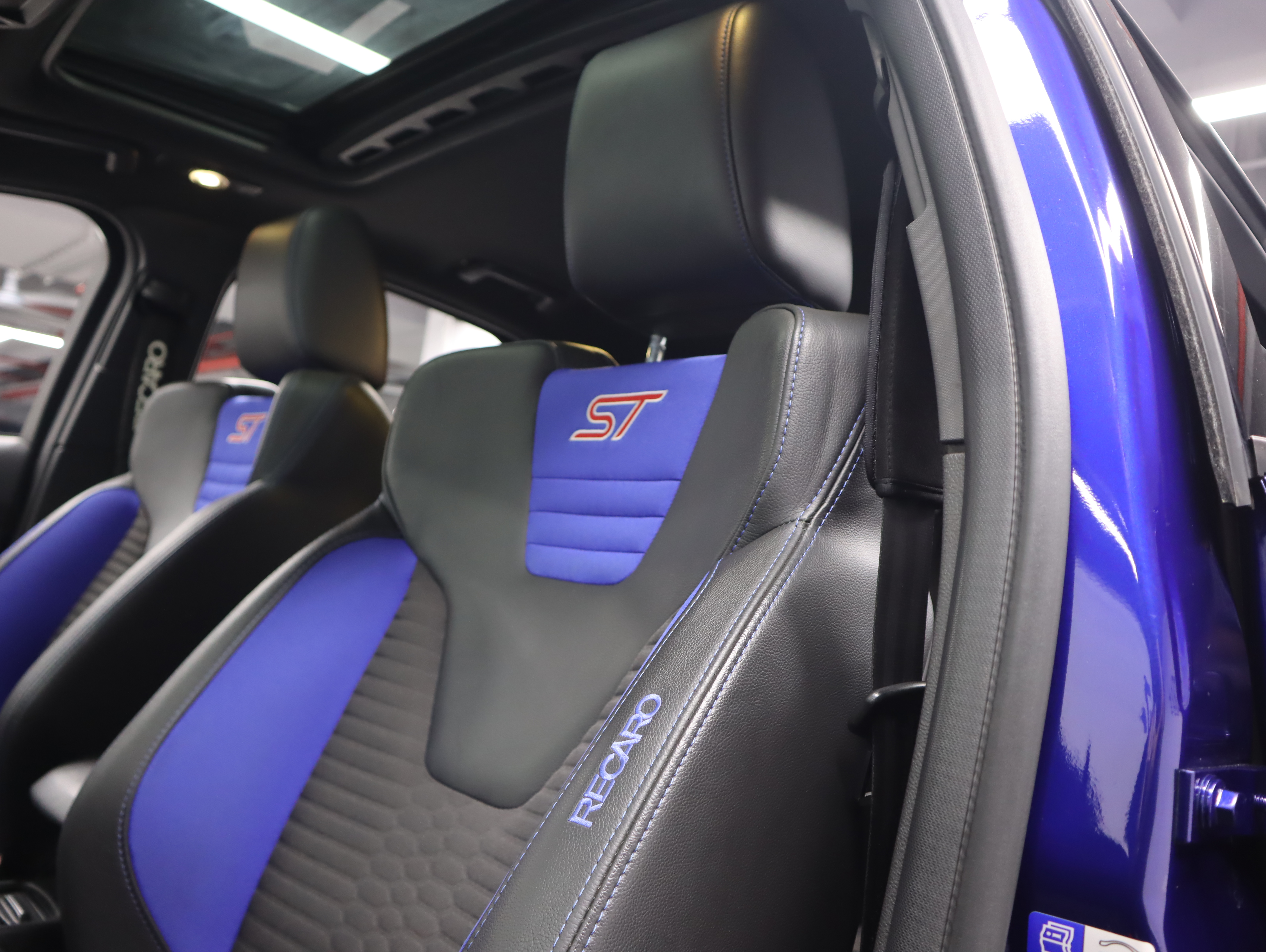 Ford Focus (Imported) 2017 صورة سيارة #11