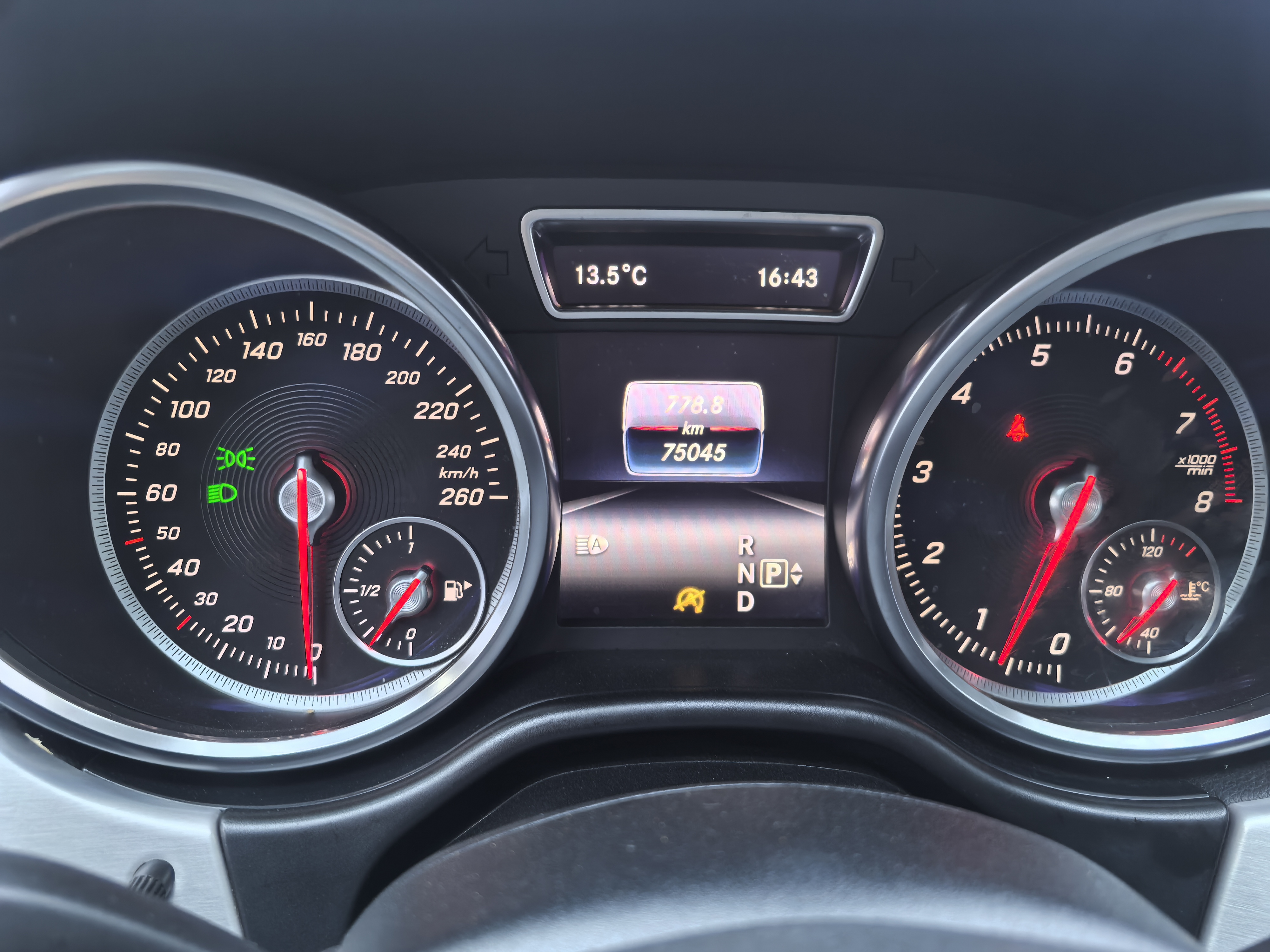 Mercedes-Benz GLE Coupe 2016 car image #11