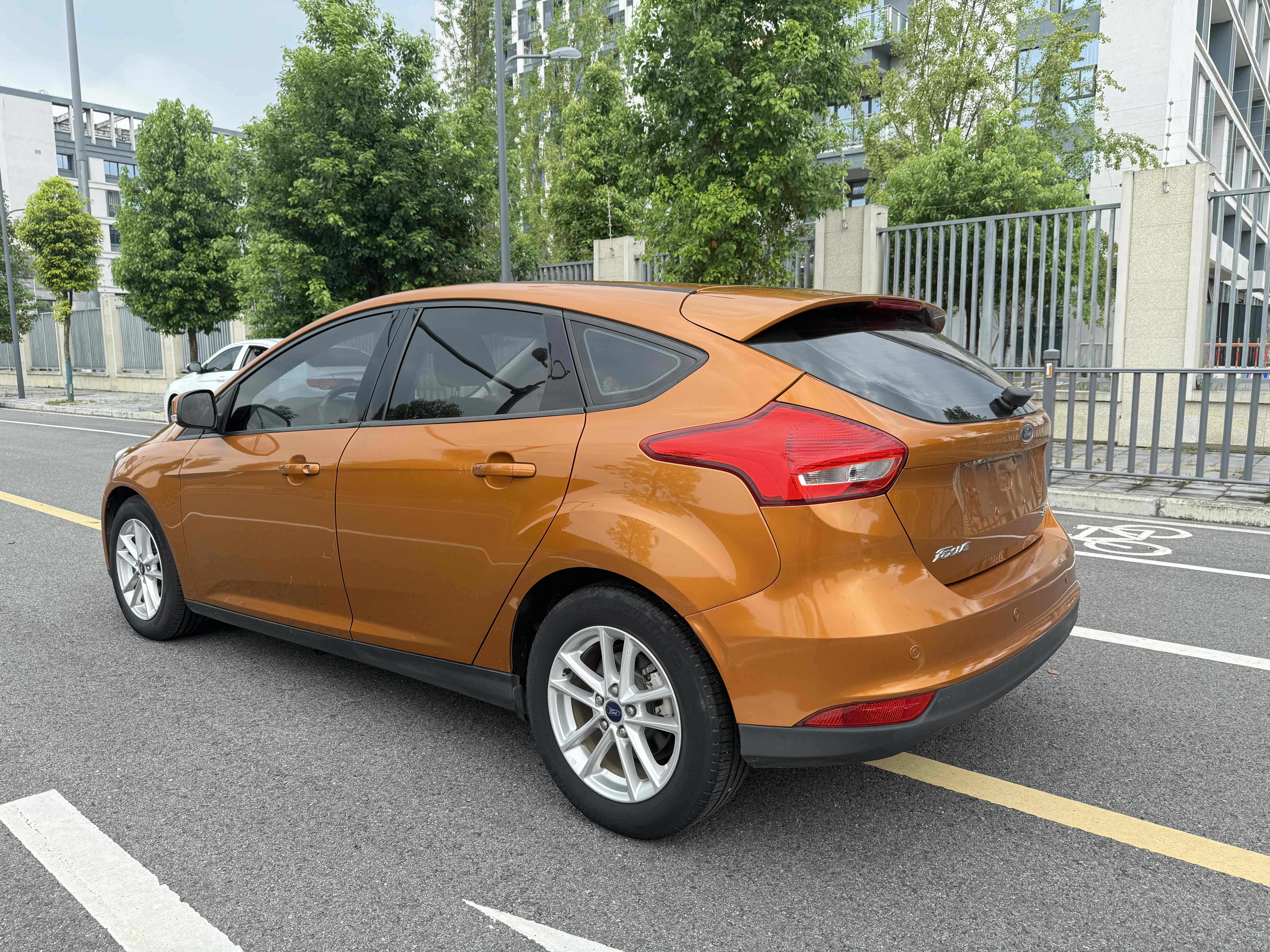 Ford Focus 2016 car image #11