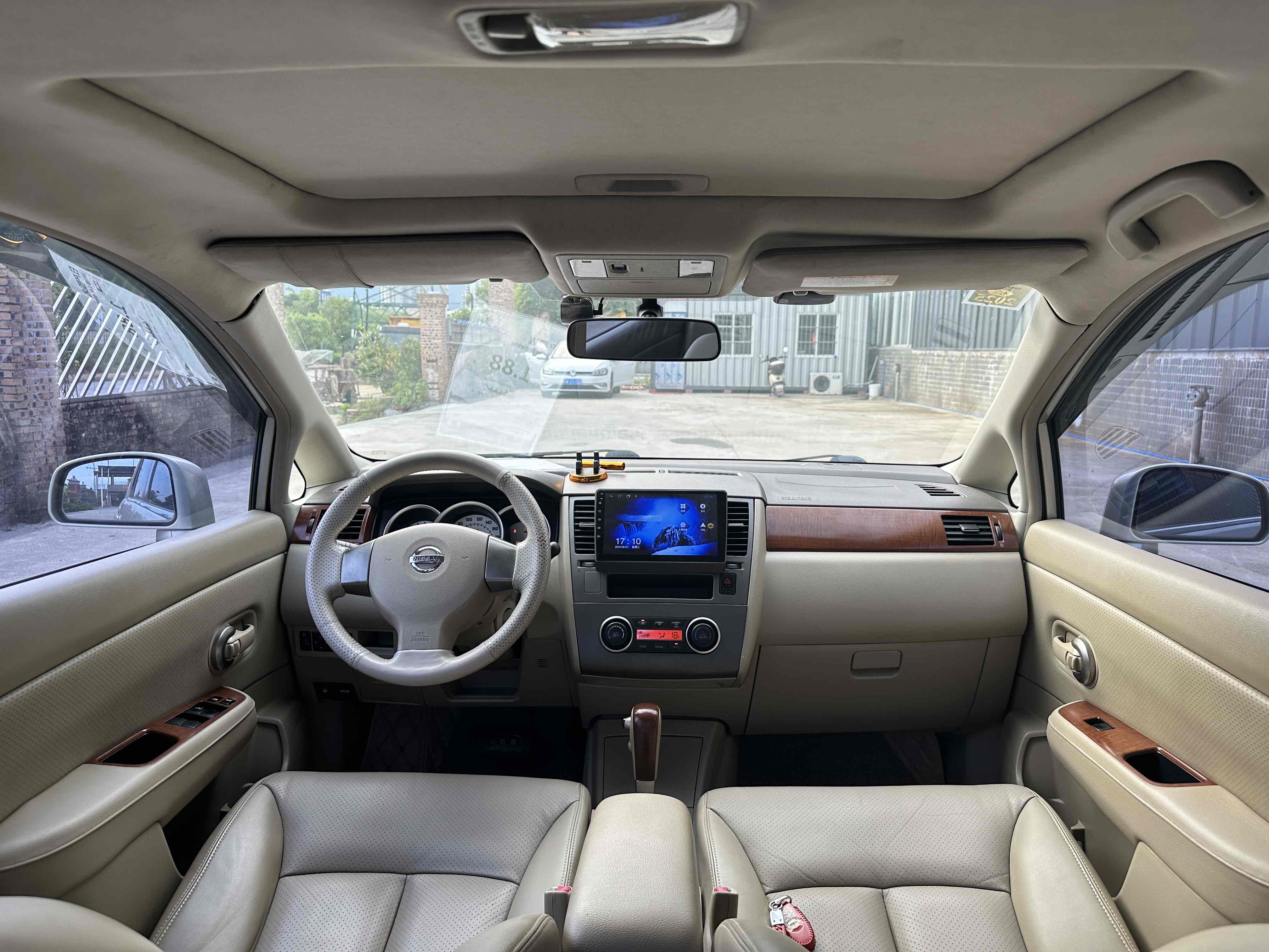 日产 颐达 2010 汽车图片 #11