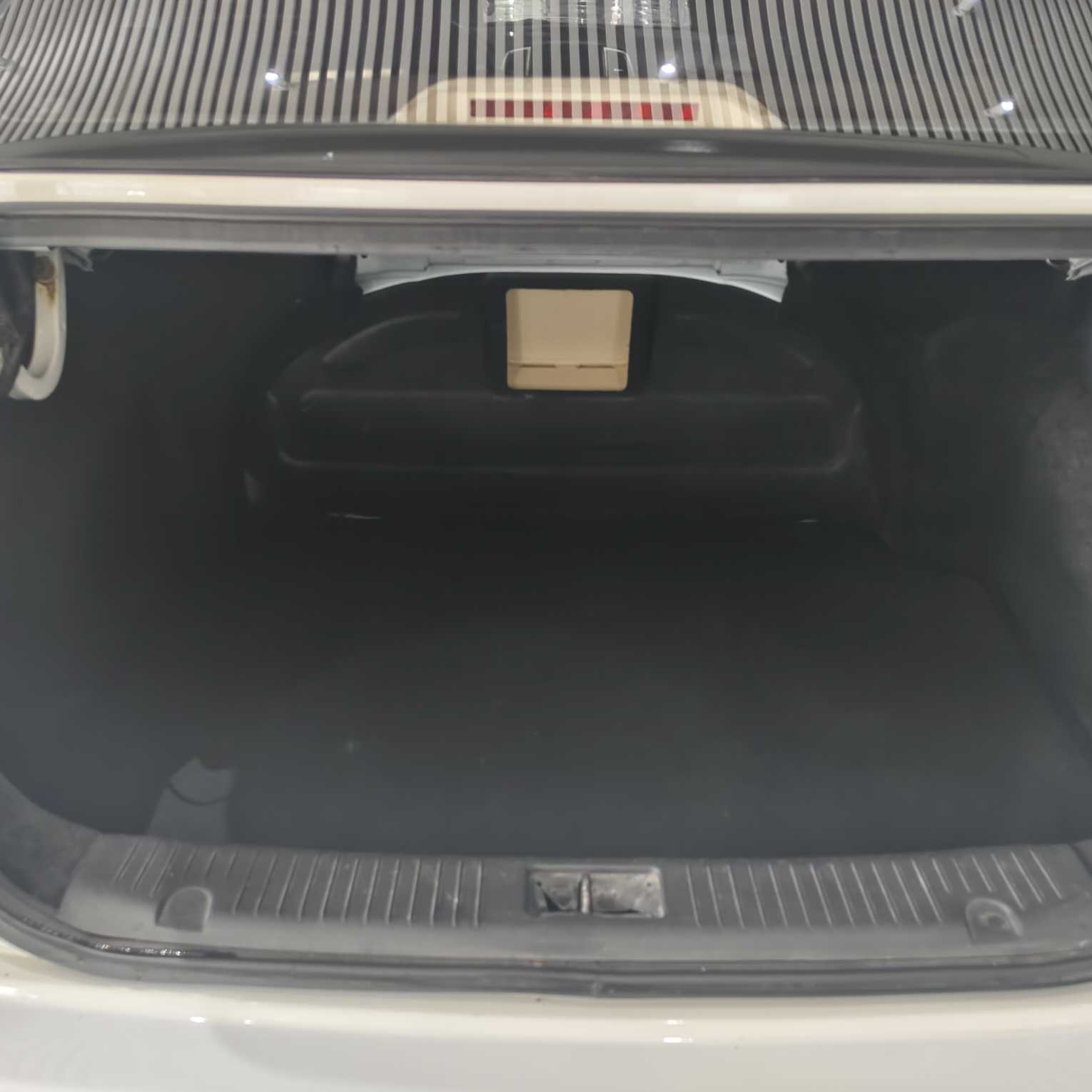 Changan Eado 2015 car image #11