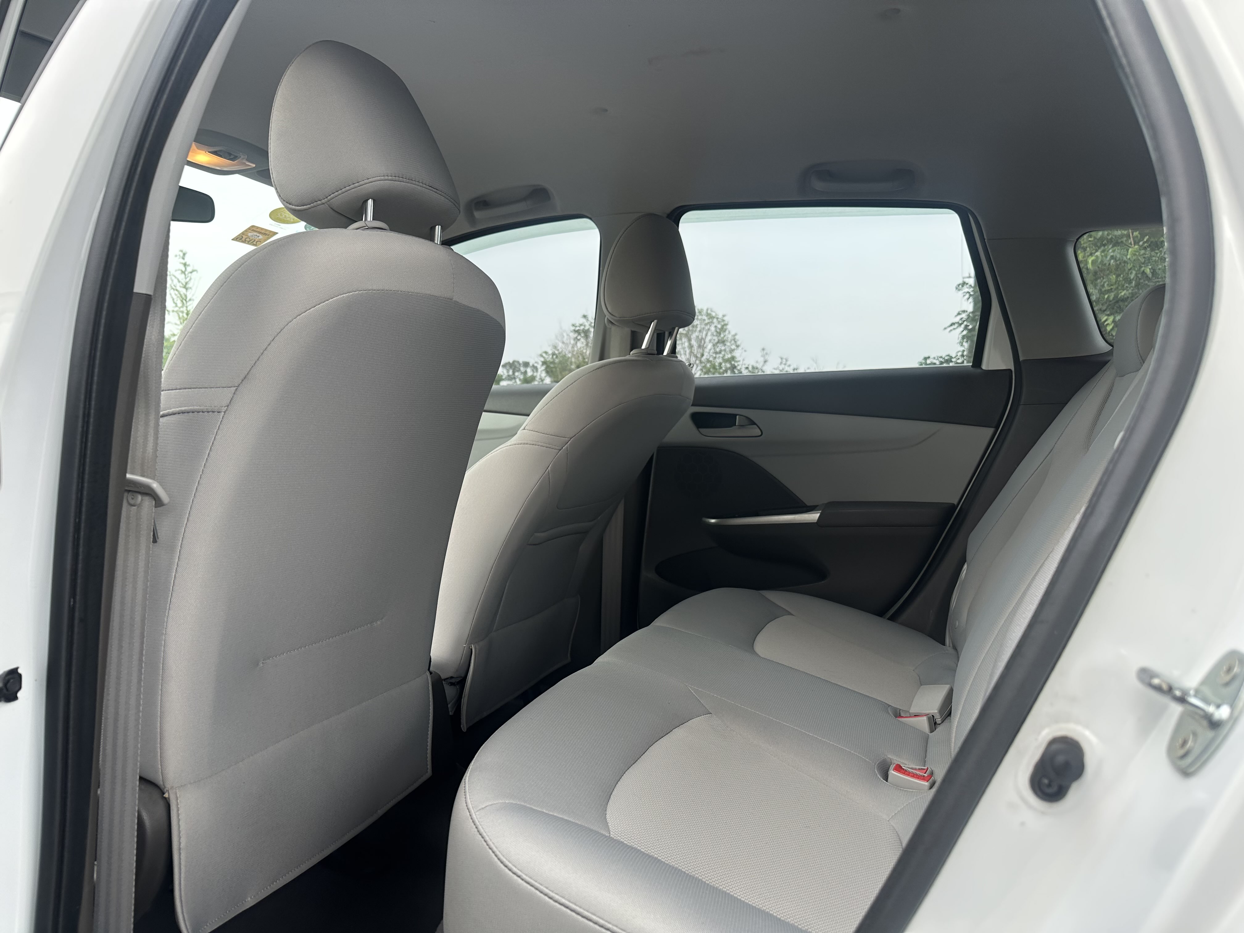 Chevrolet Lova RV 2016 car image #11