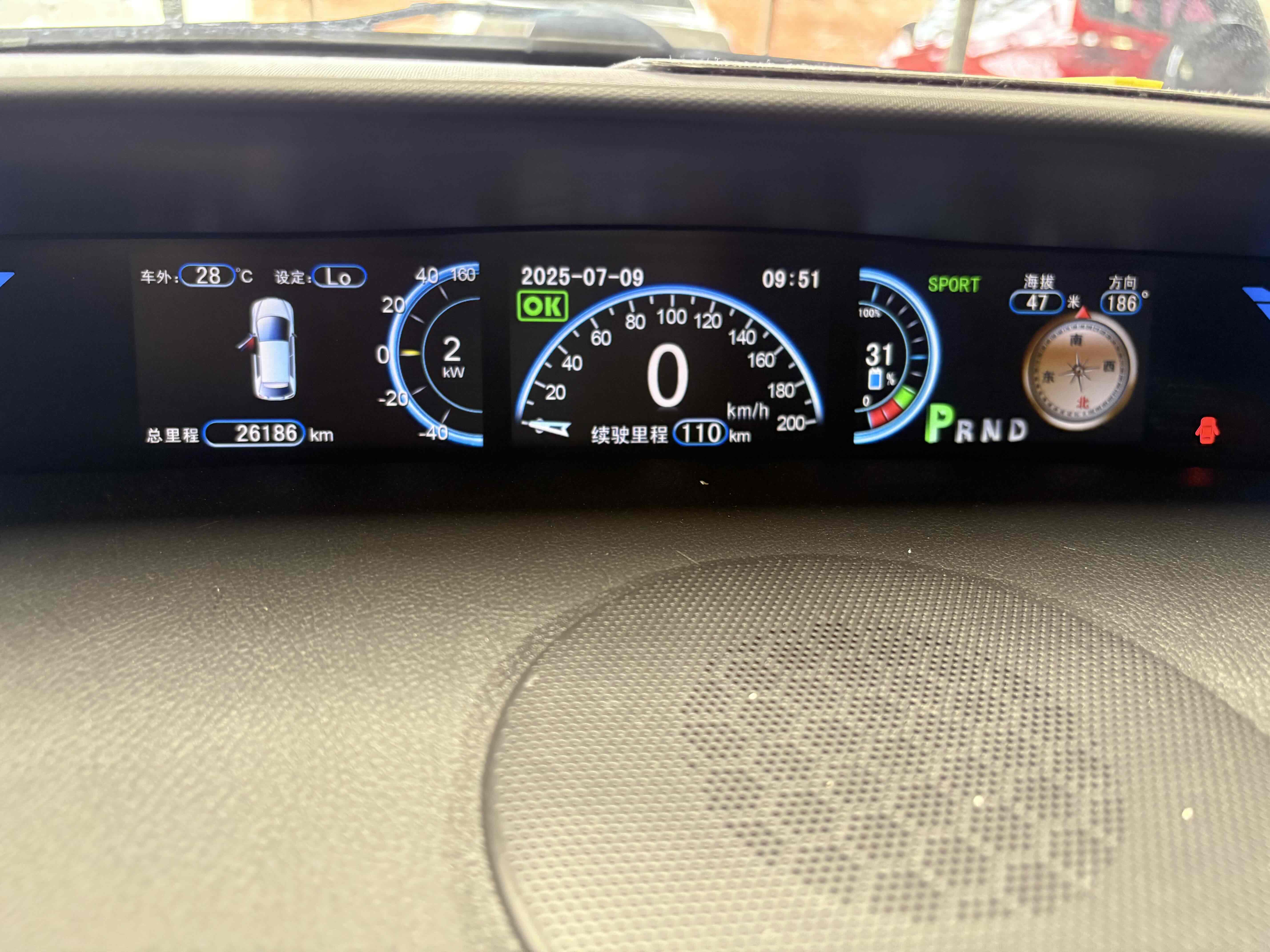 BYD e6 2016 #11 BYD e6 2016 car image #11