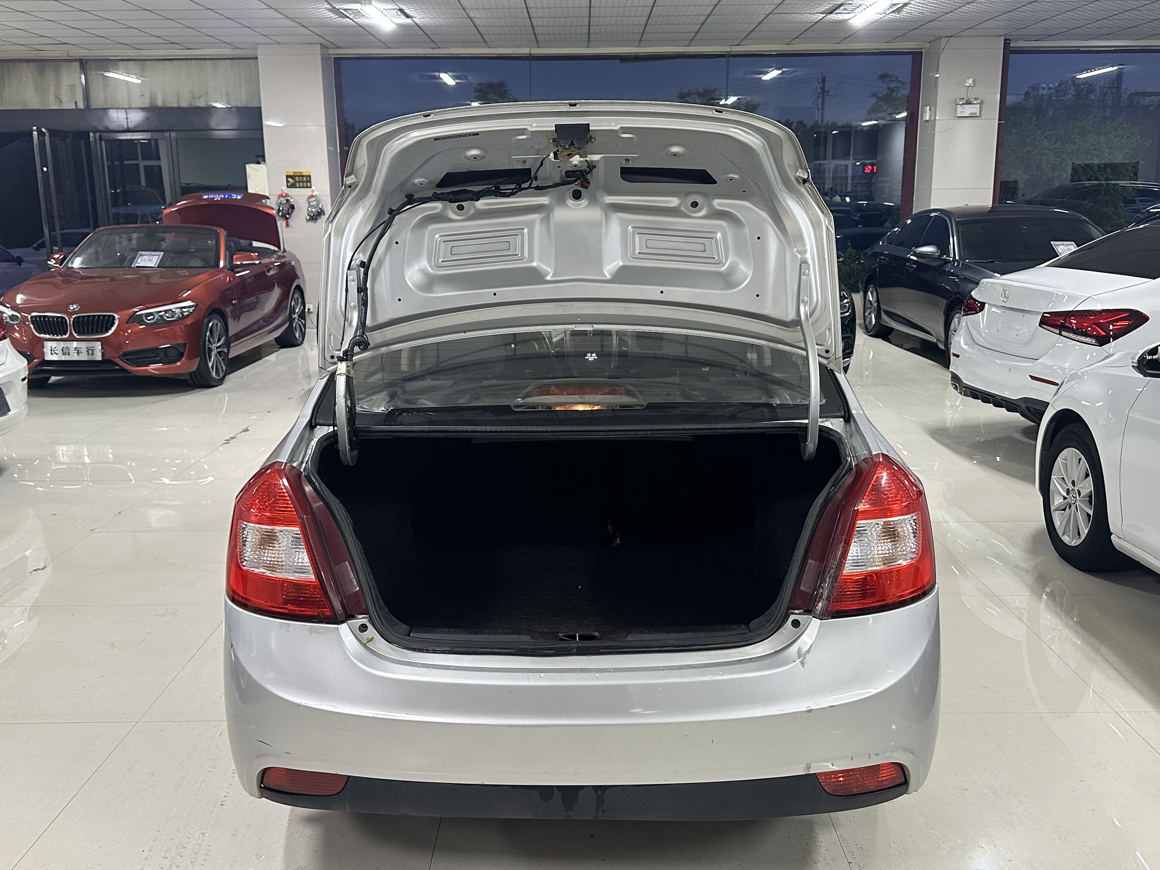 GEELY KingKong 2016 car image #11