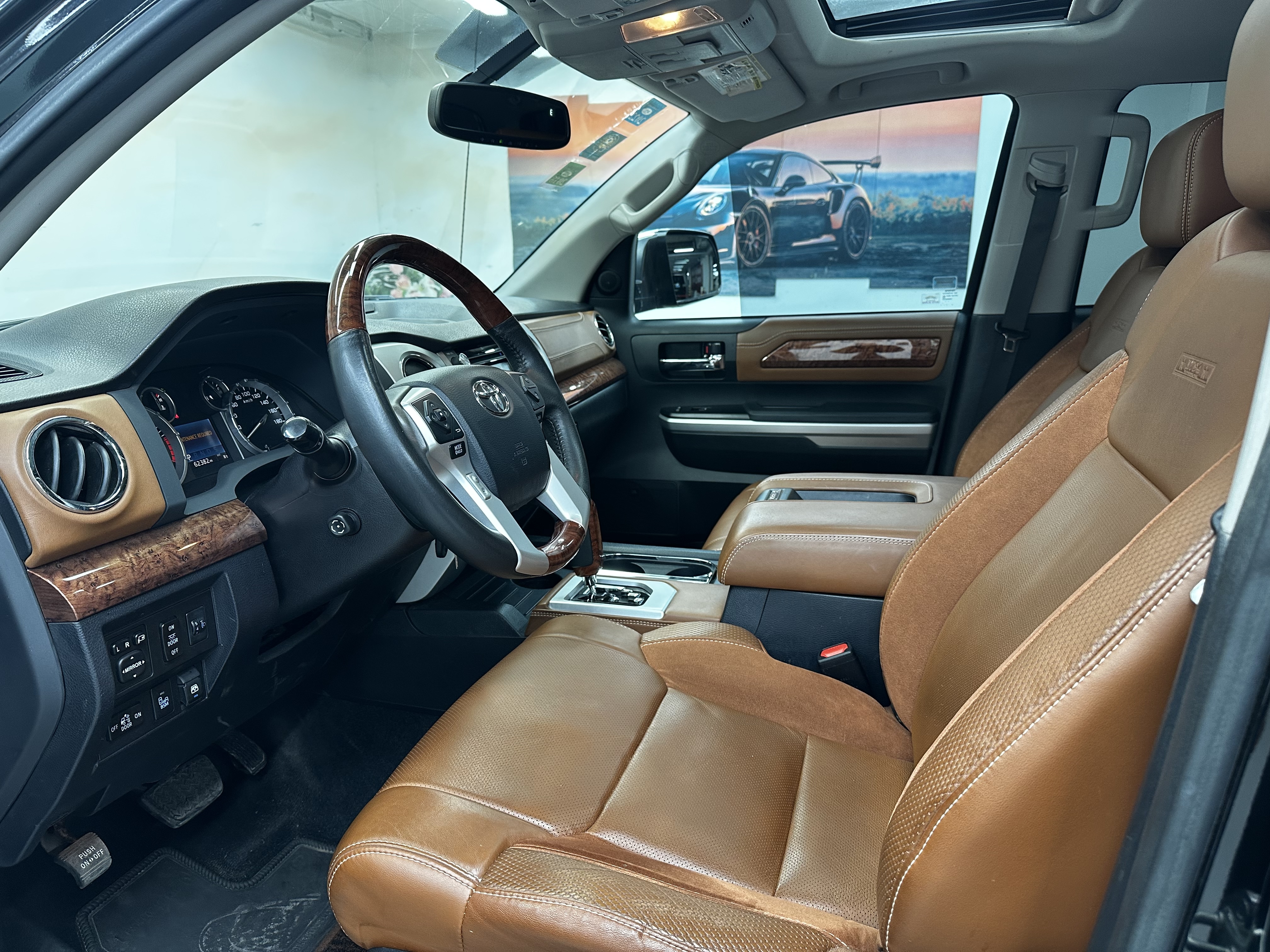 Toyota Tundra 2017 immagine di auto #11