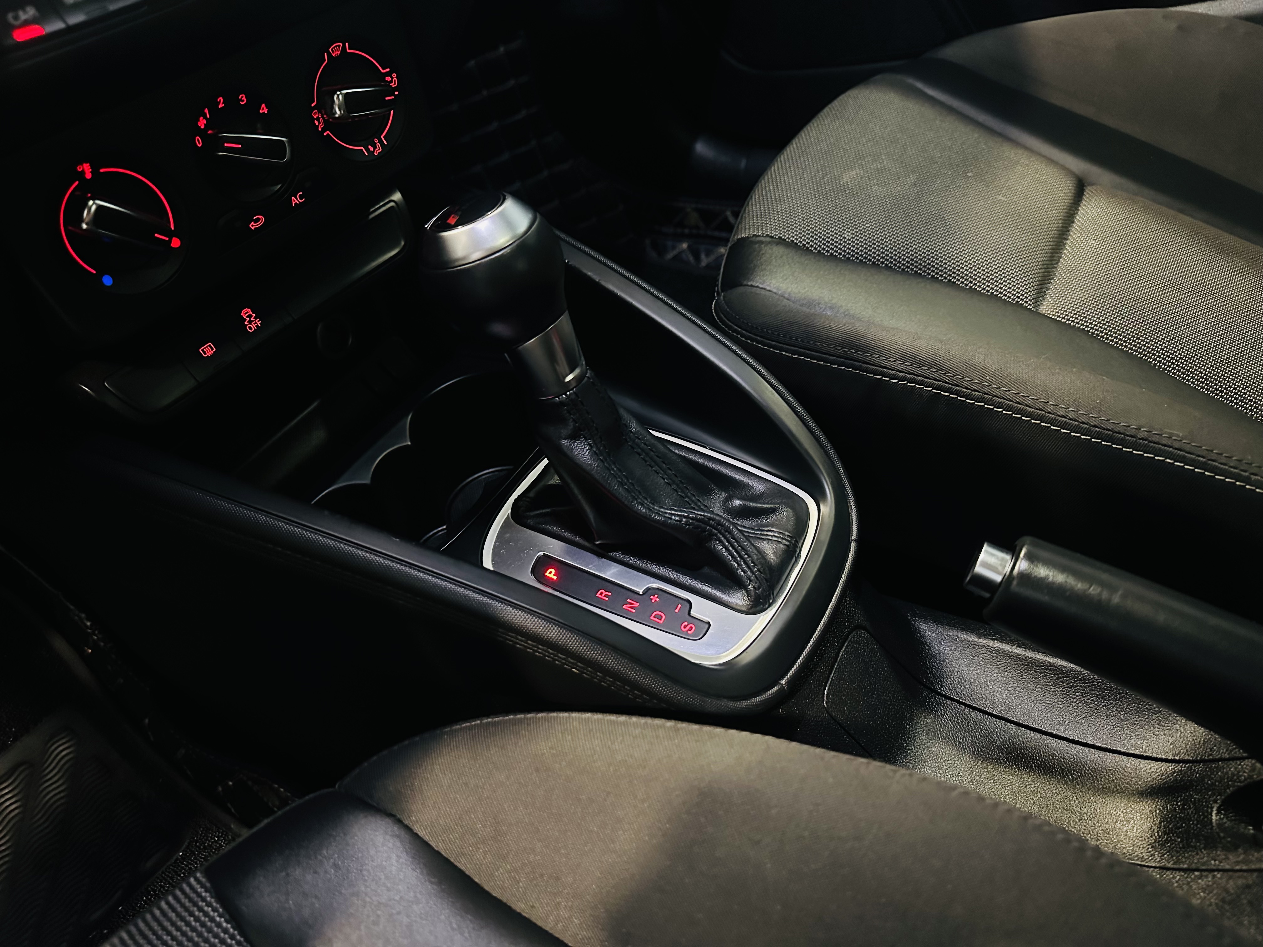 Audi A1 2013 #11 Audi A1 2013 car image #11