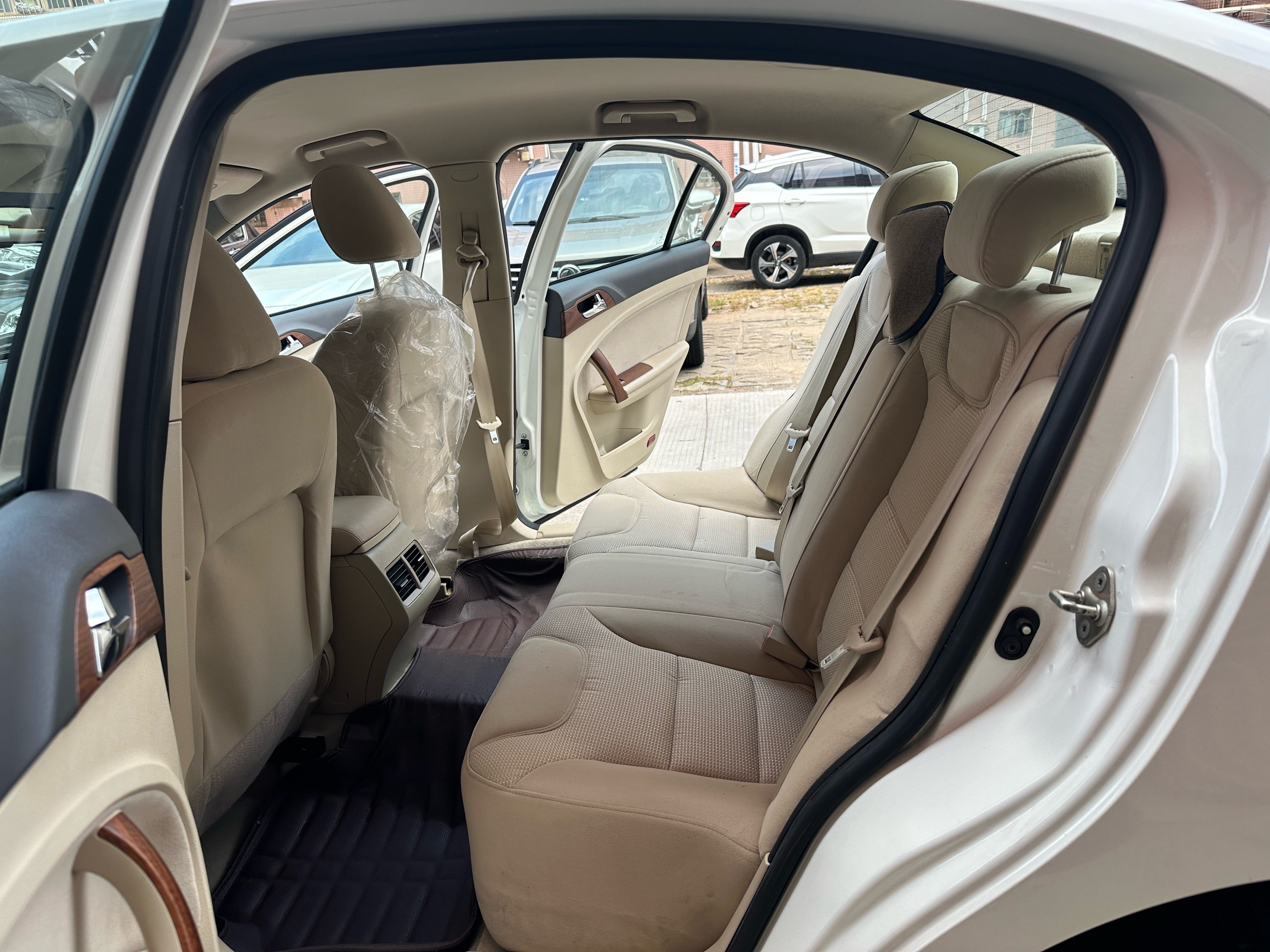 GAC Trumpchi GA5 New Energy 2016 car image #11