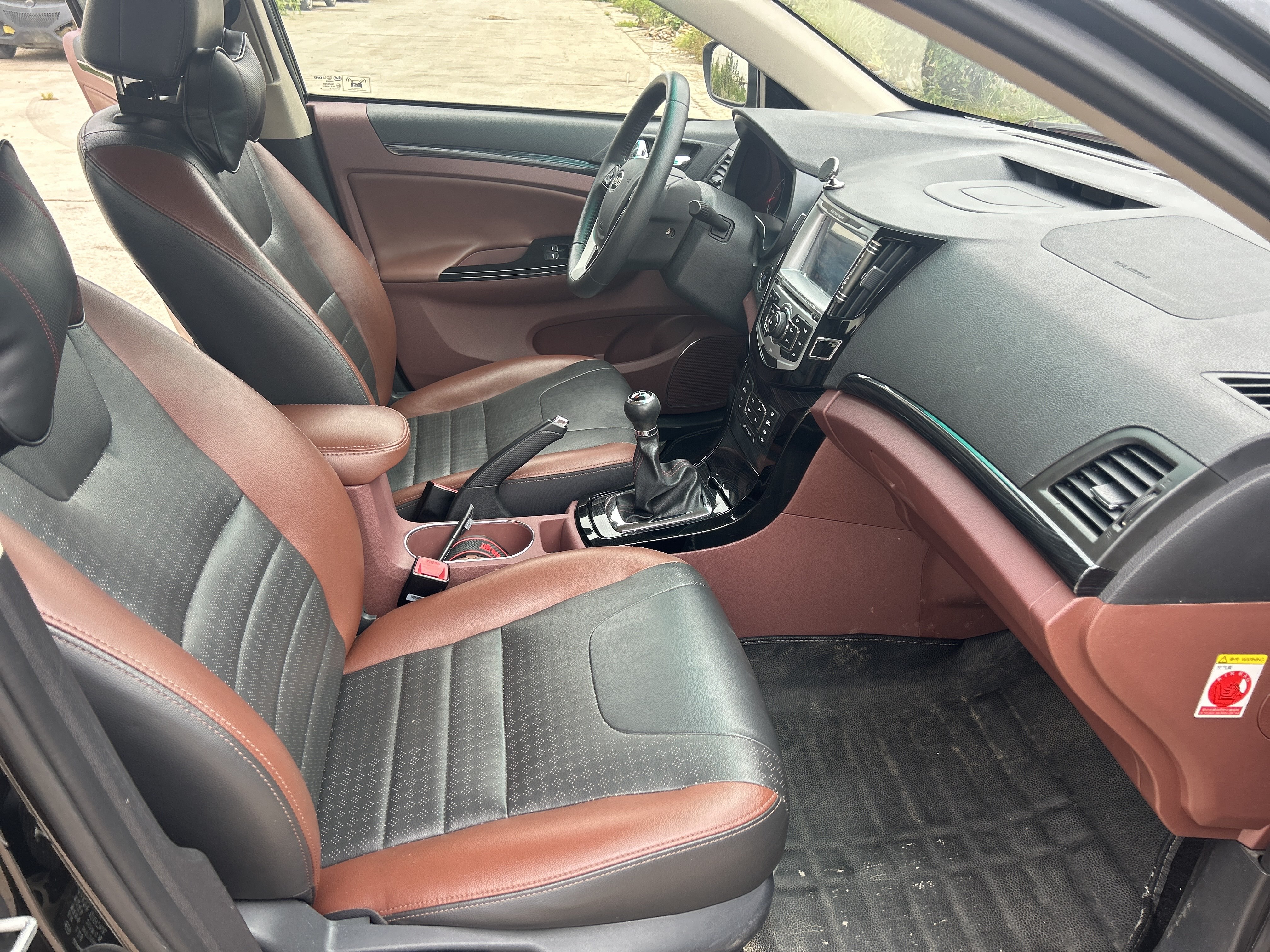 BYD SuRui 2015 #11 BYD SuRui 2015 car image #11