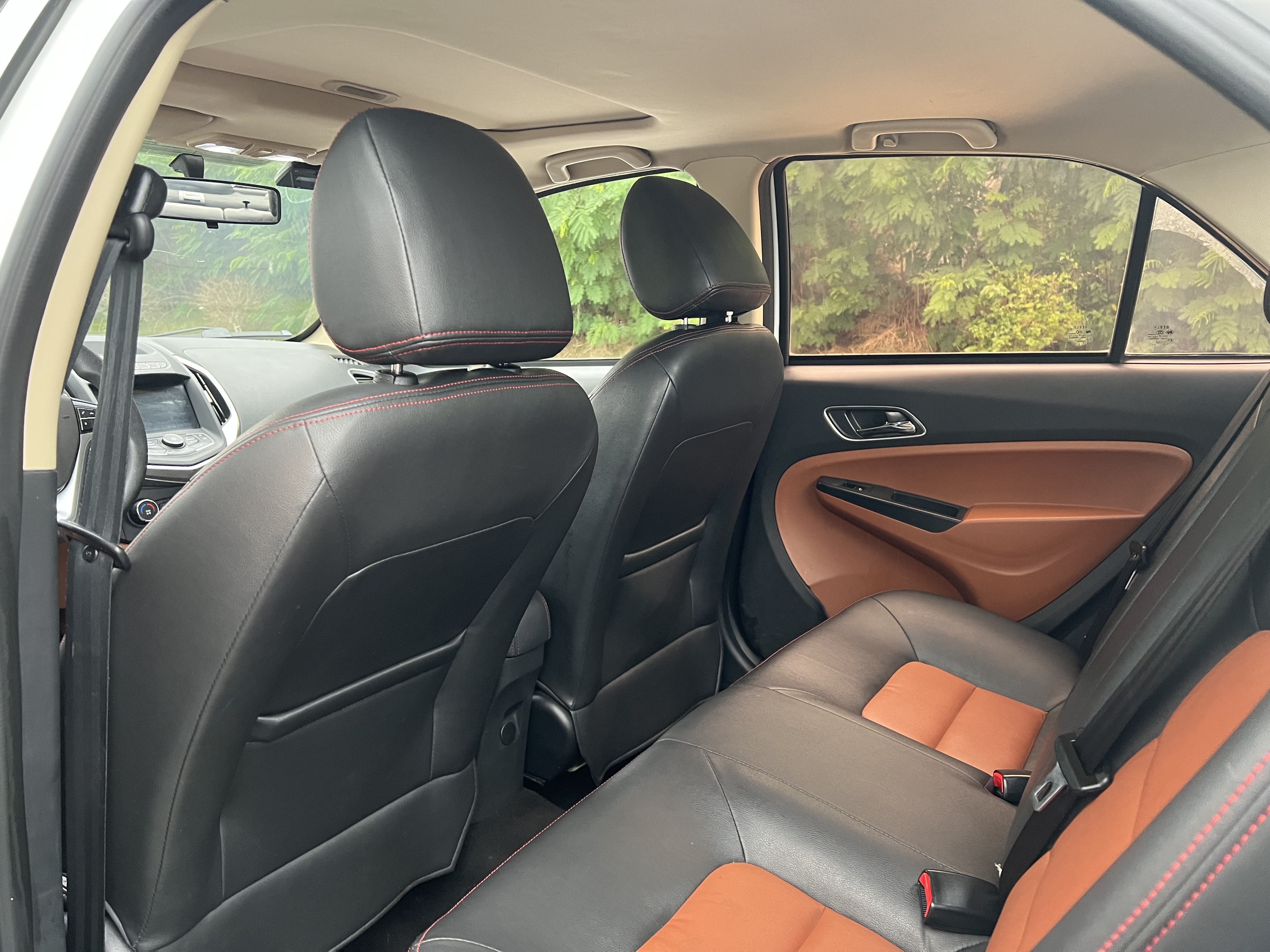 GEELY KingKong 2017 car image #11