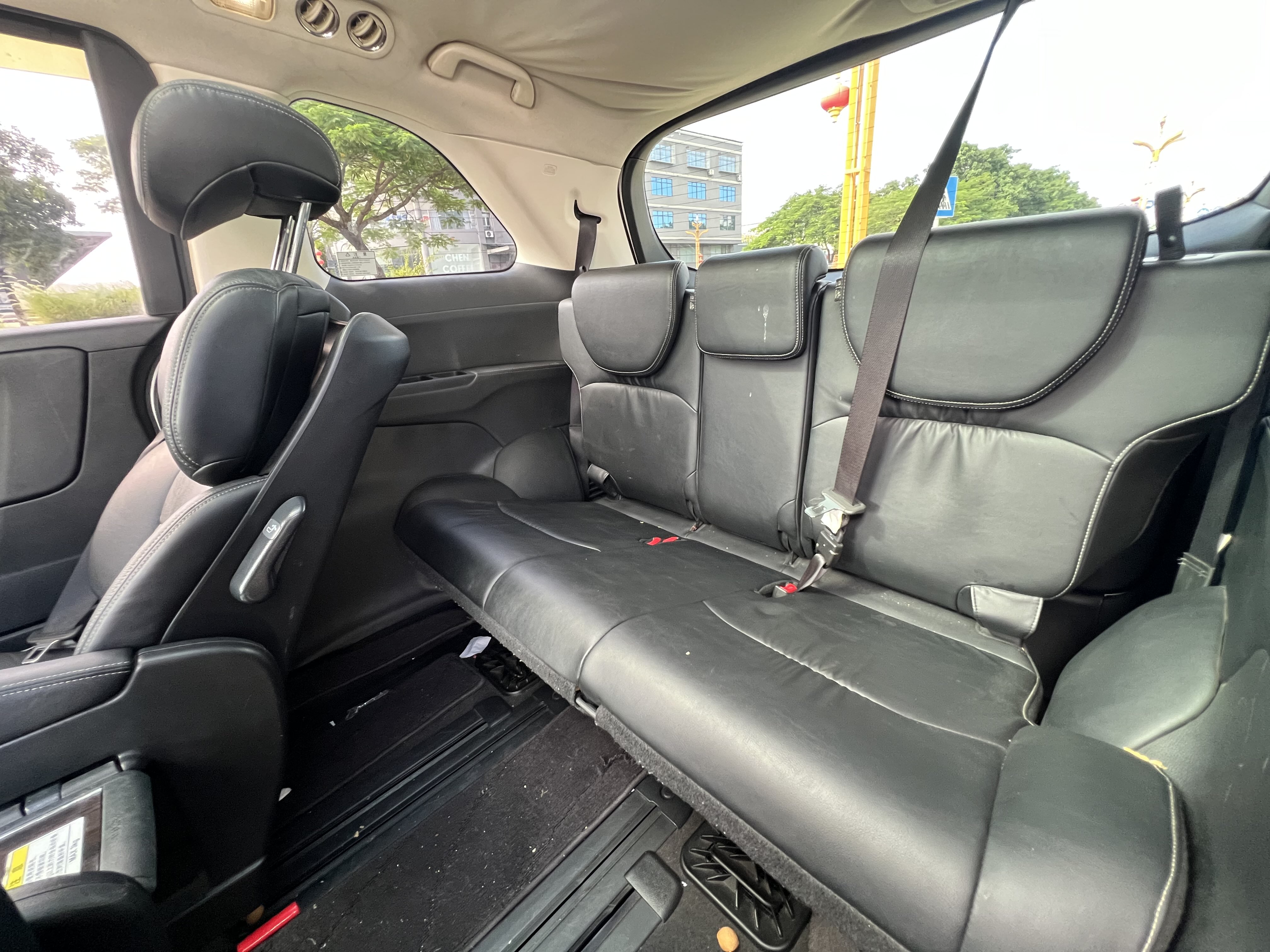 Honda Elysion 2016 imagen de coche #11
