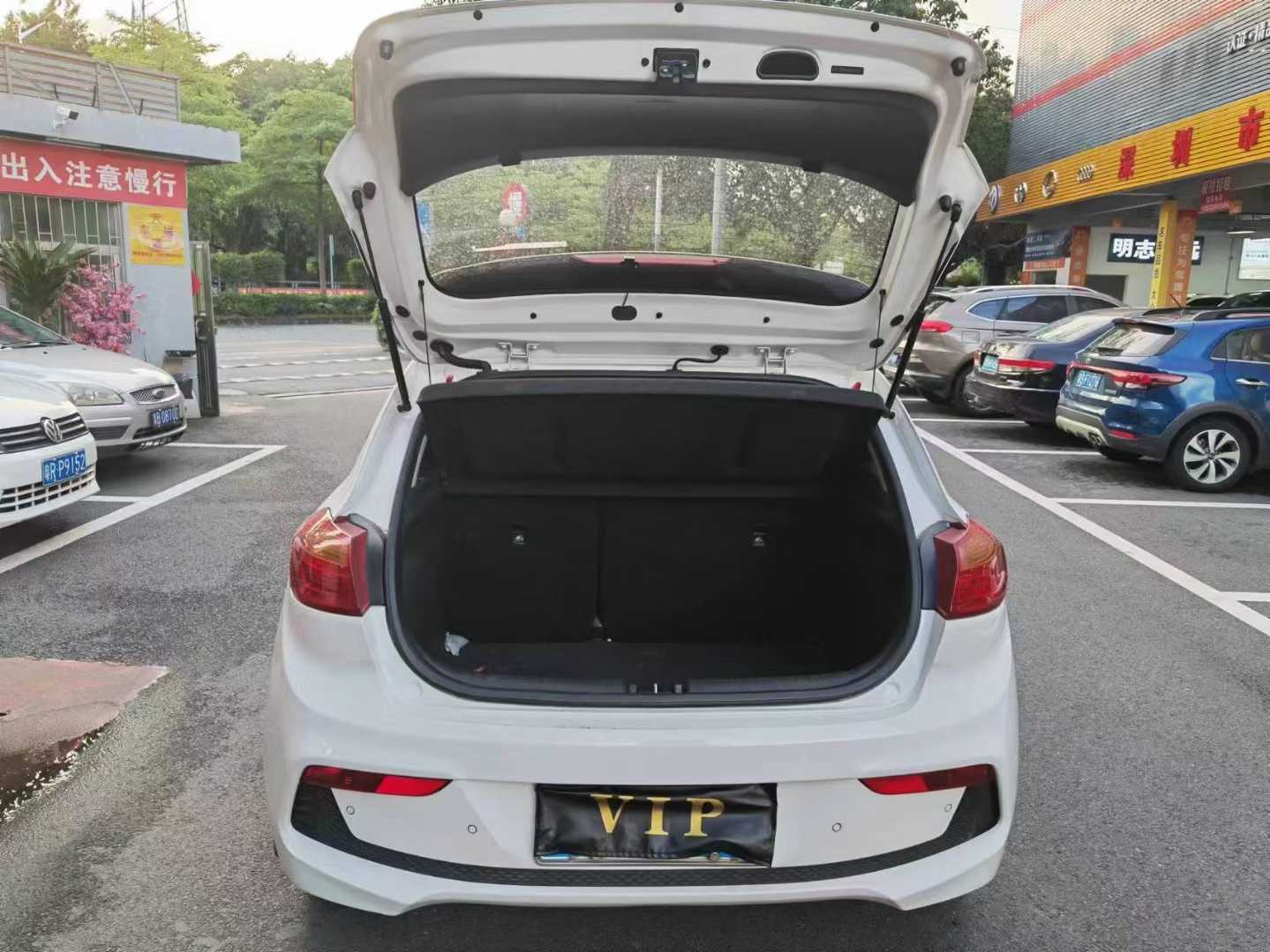 Hyundai Verna RV 2017 #11 Hyundai Verna RV 2017 car image #11