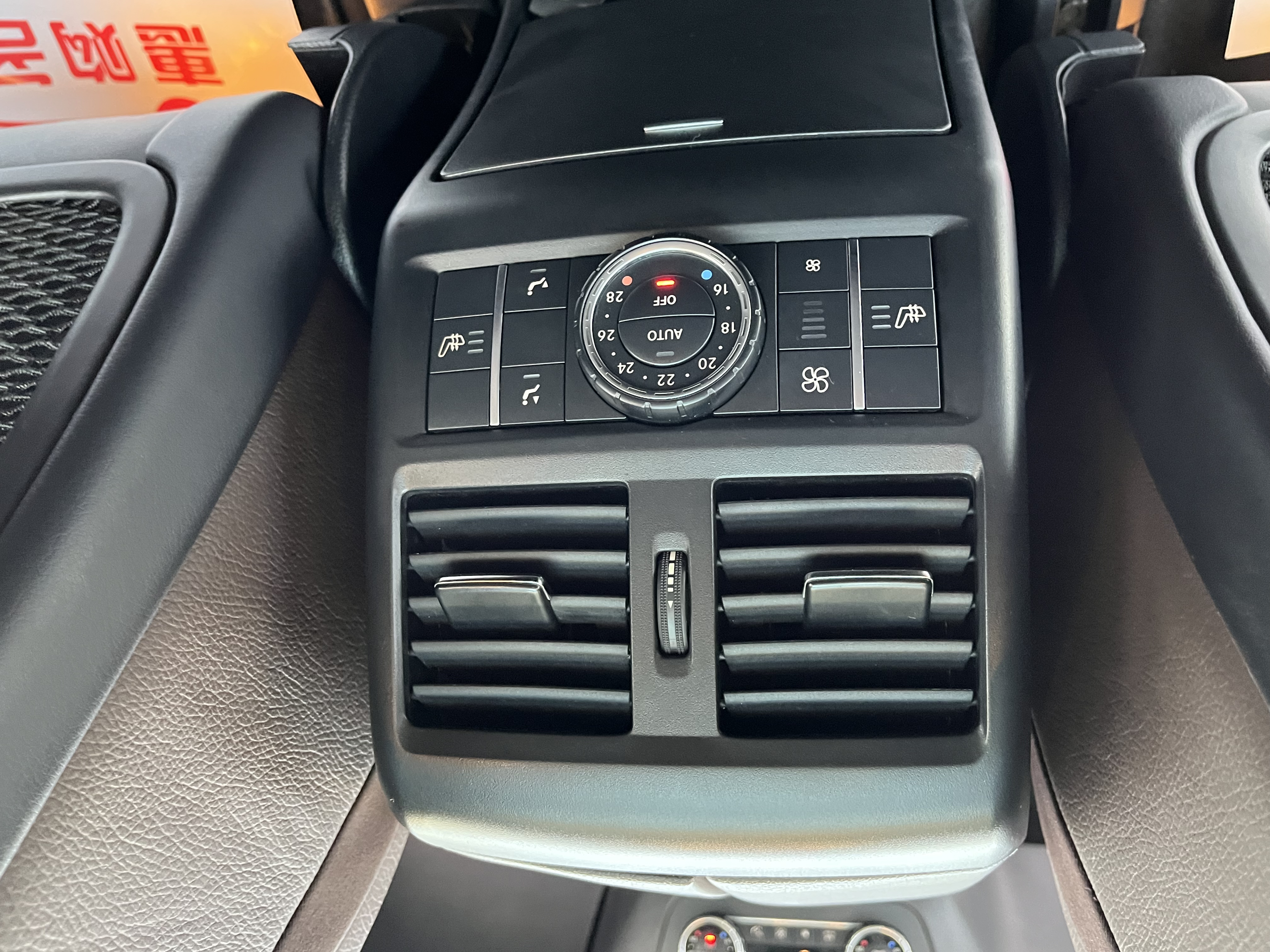 Mercedes-Benz GL Class 2014 #11 Mercedes-Benz GL Class 2014 car image #11