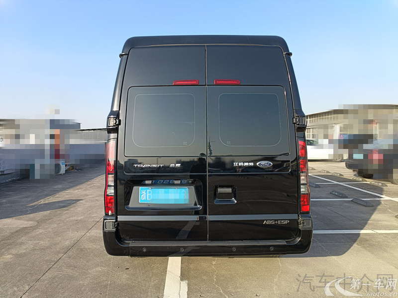 Ford New Transit 2023 car image #11