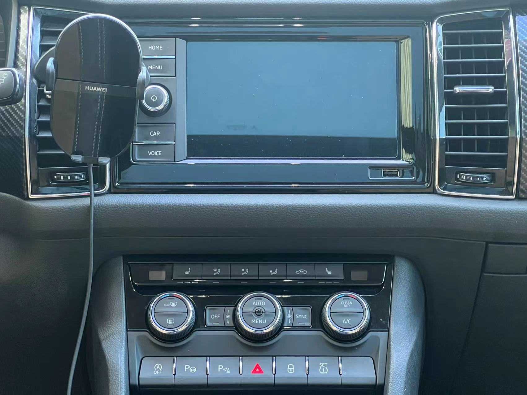 Skoda Kodiaq GT 2019 изображение автомобиля #11