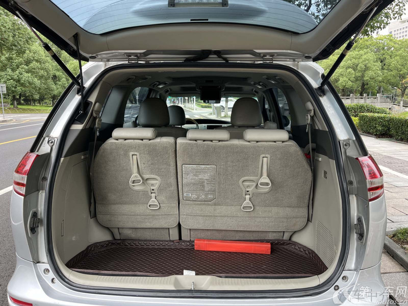 Toyota Previa 2007 car image #11