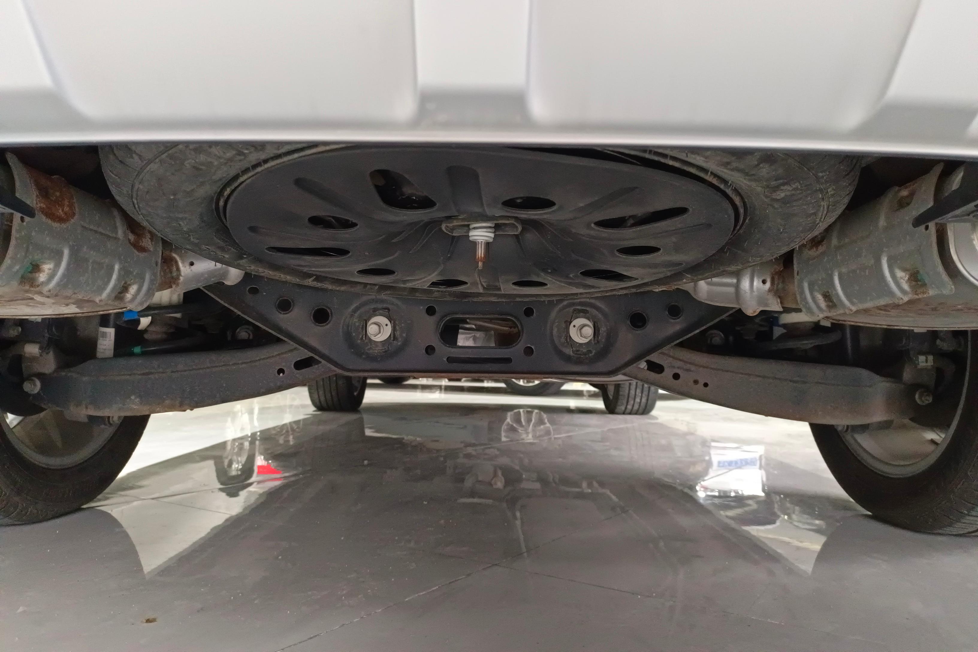 Ford Equator 2021 car image #11