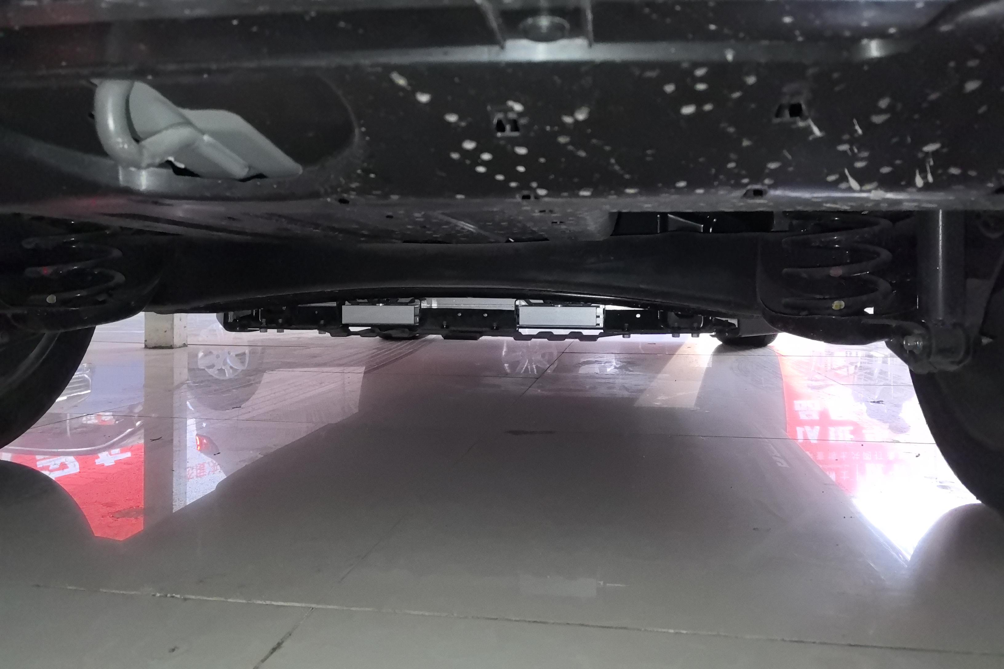 Honda e:NS1 2024 car image #11