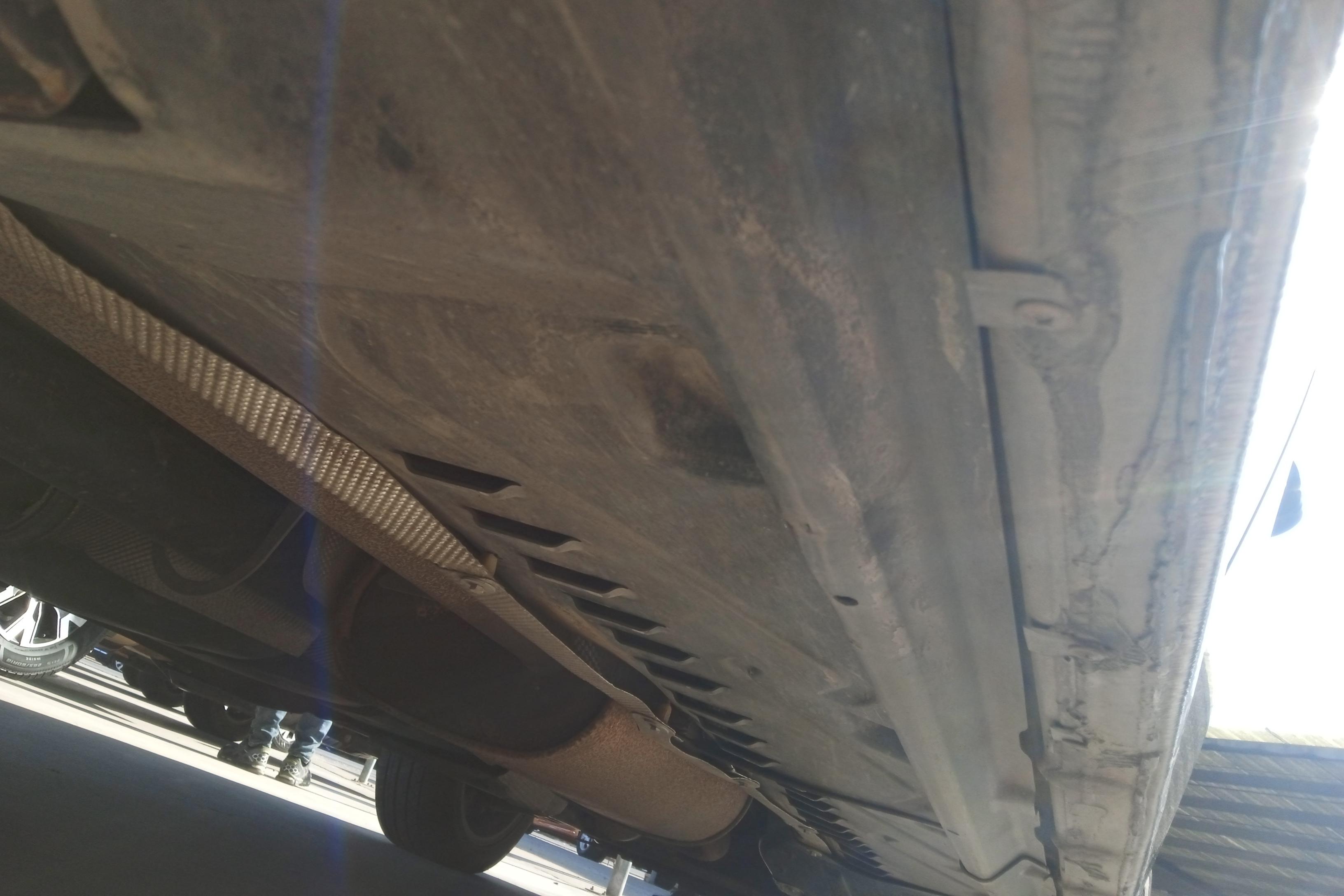 Volkswagen Caravelle 2015 immagine di auto #11