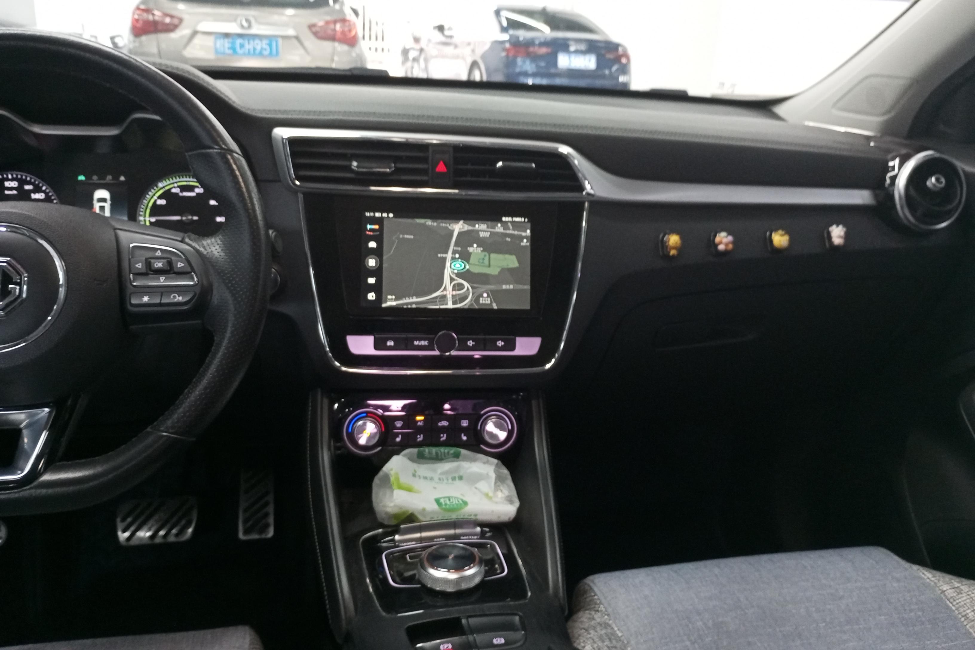 MG EZS Electric 2019 car image #11