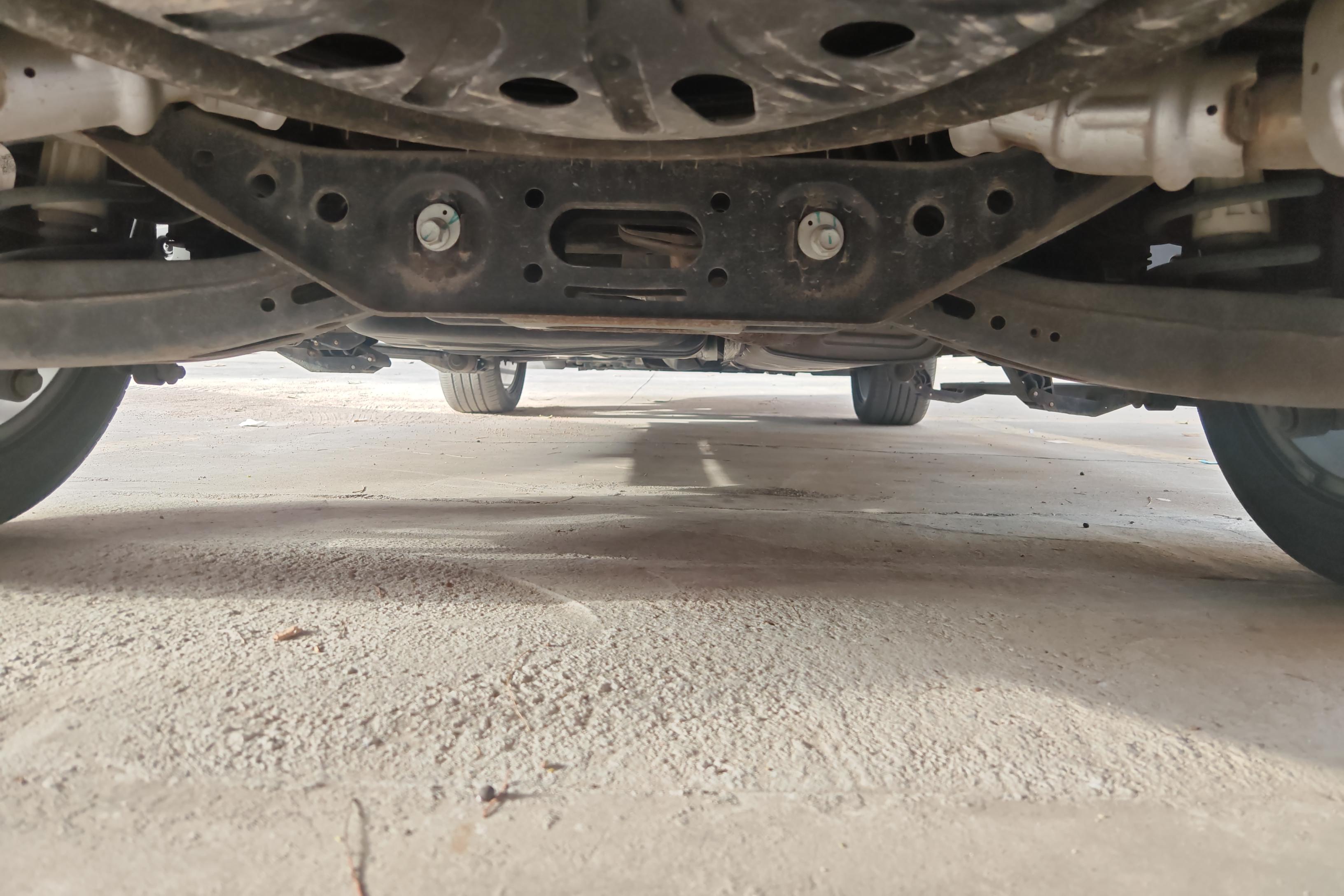 Ford Equator 2022 car image #11