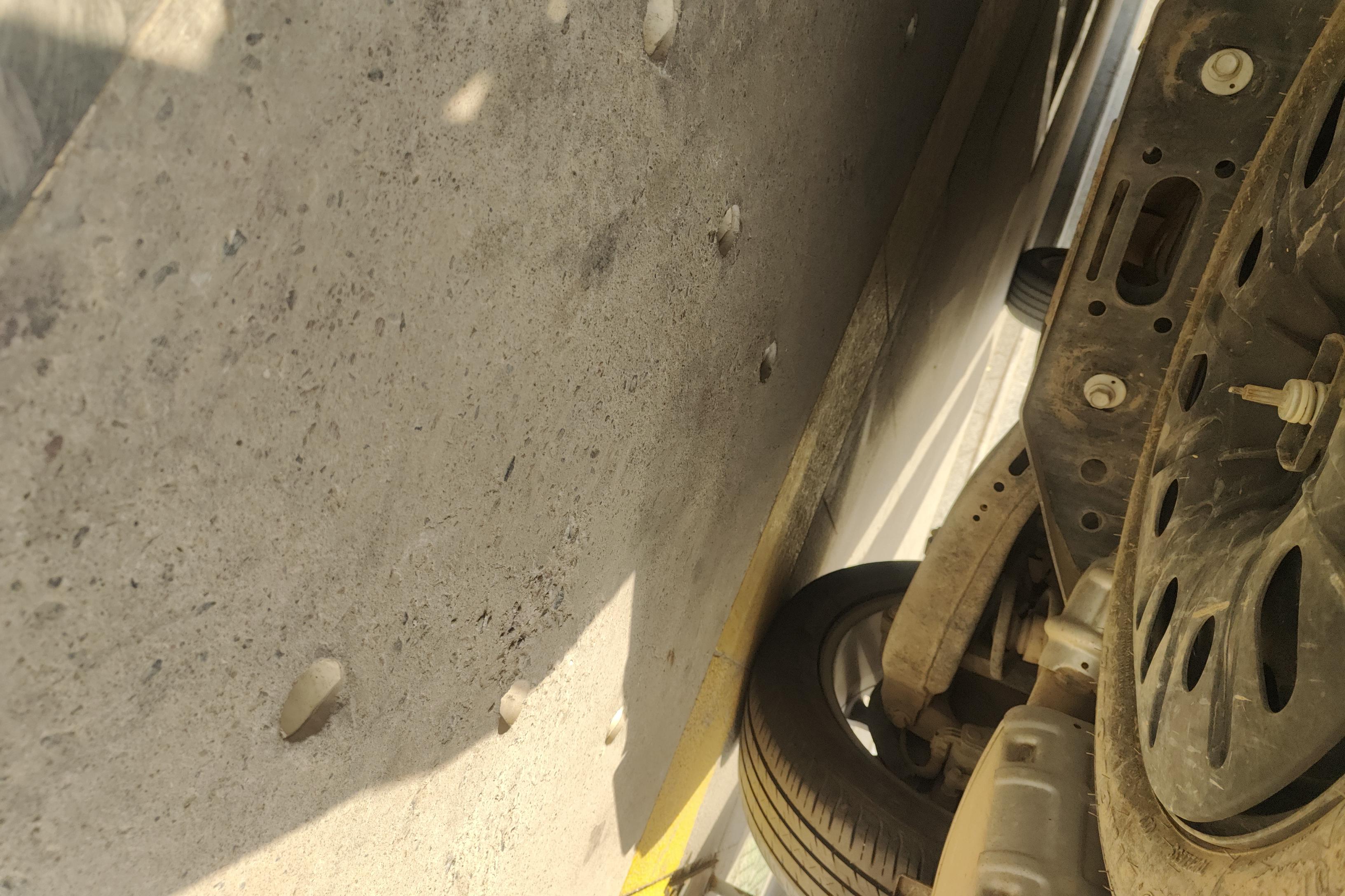 Ford Equator 2021 car image #11