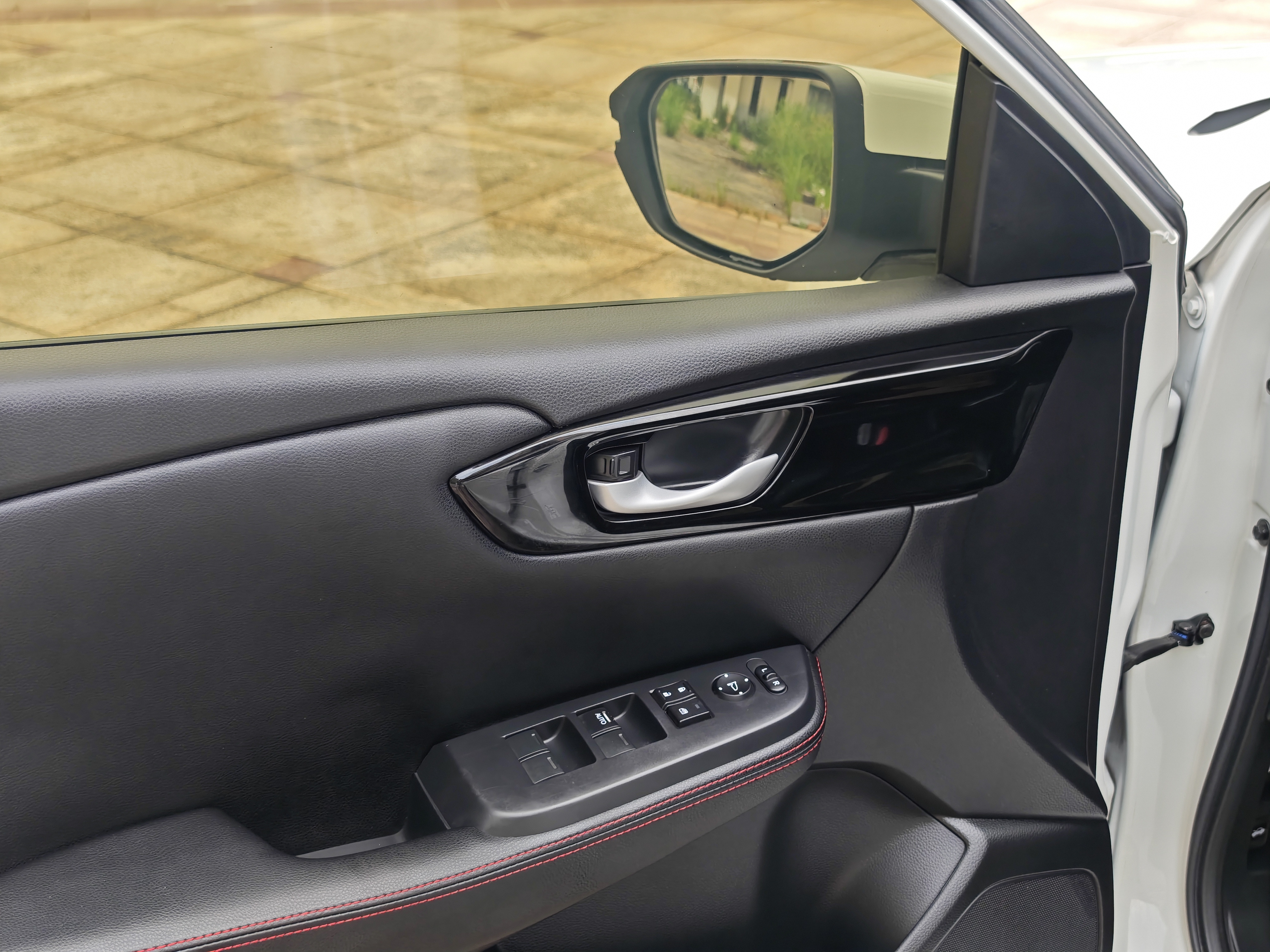 Honda Envix 2022 صورة سيارة #11