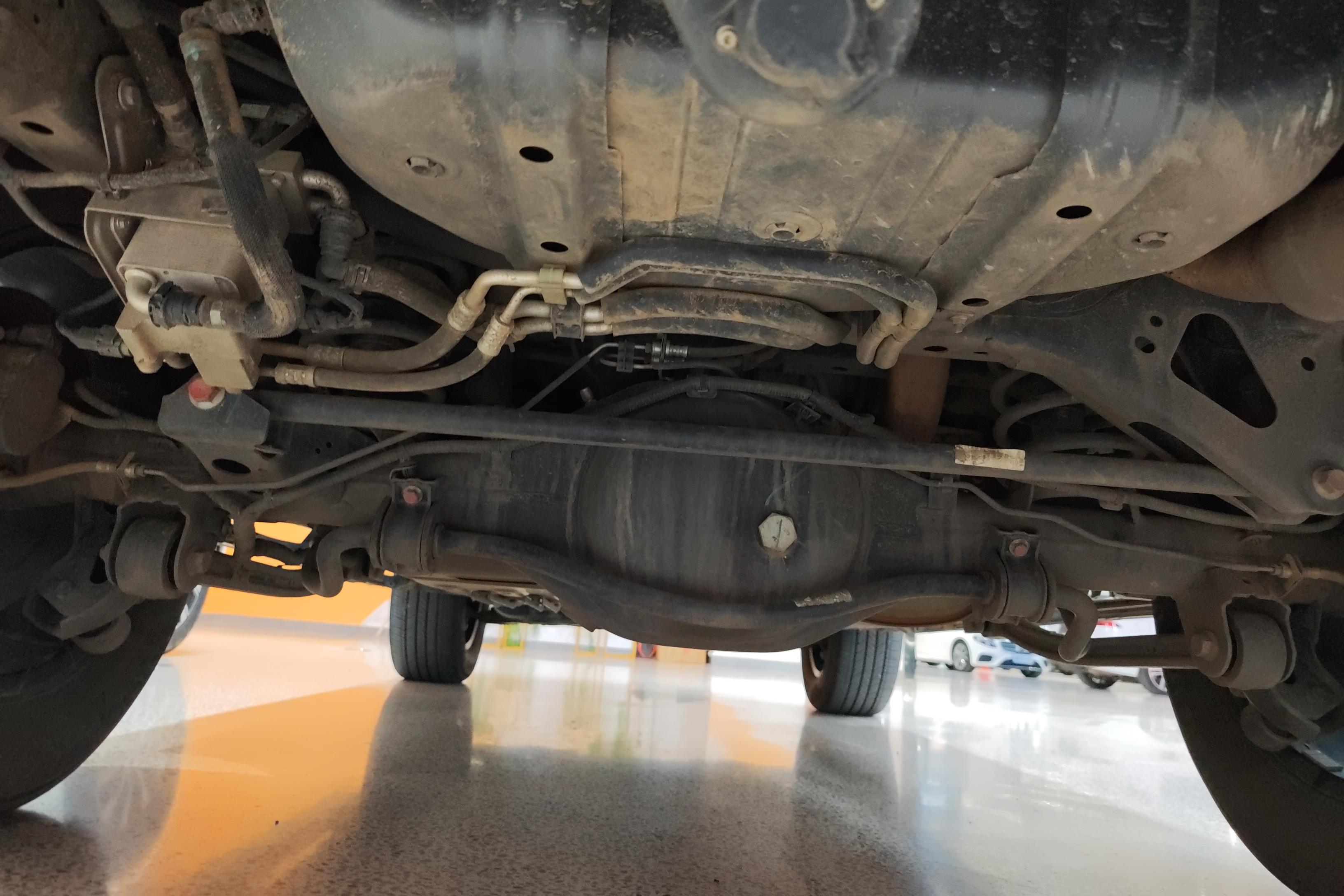 Tank 400 2023 car image #11