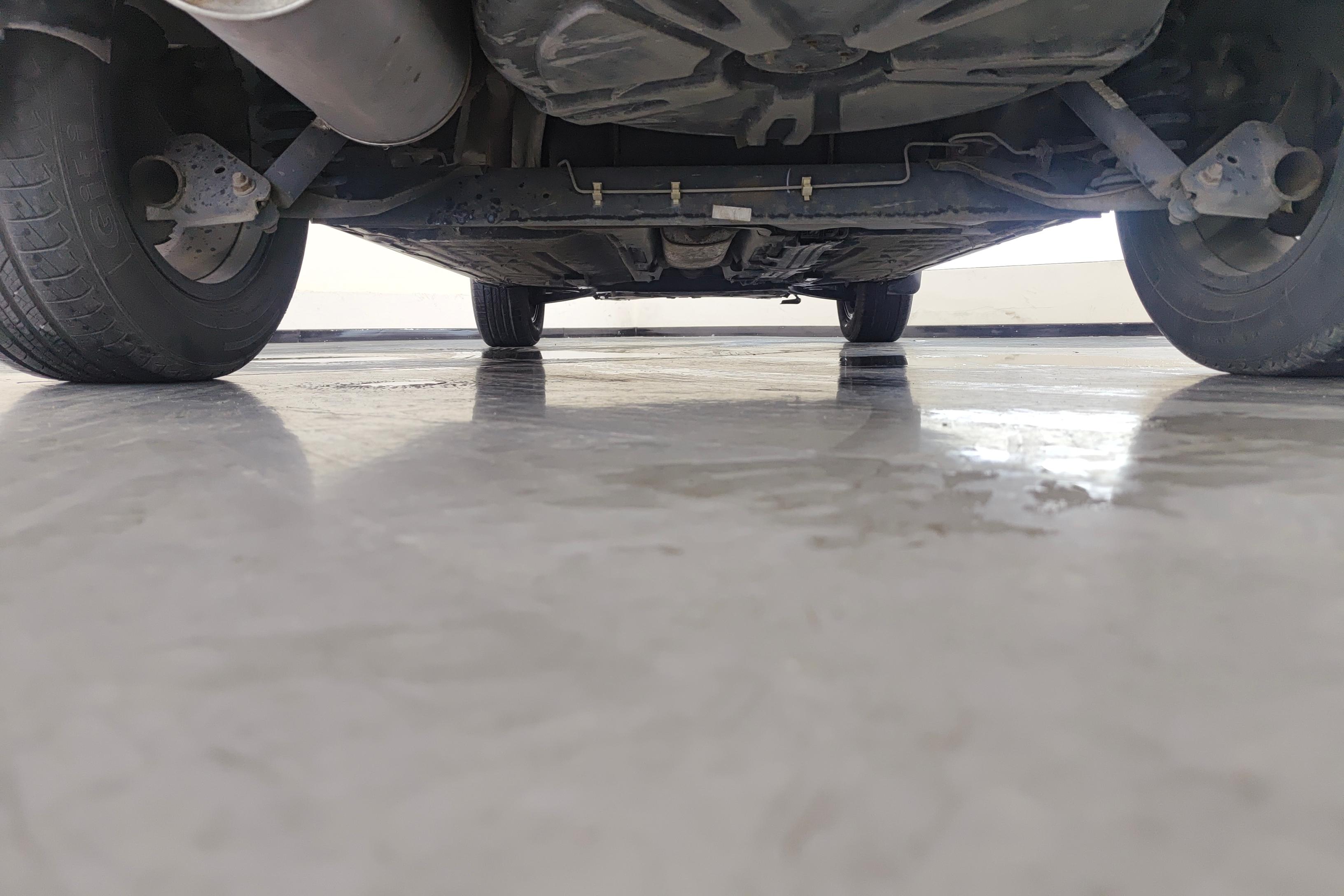 Forthing JOYEAR XV 2017 car image #11