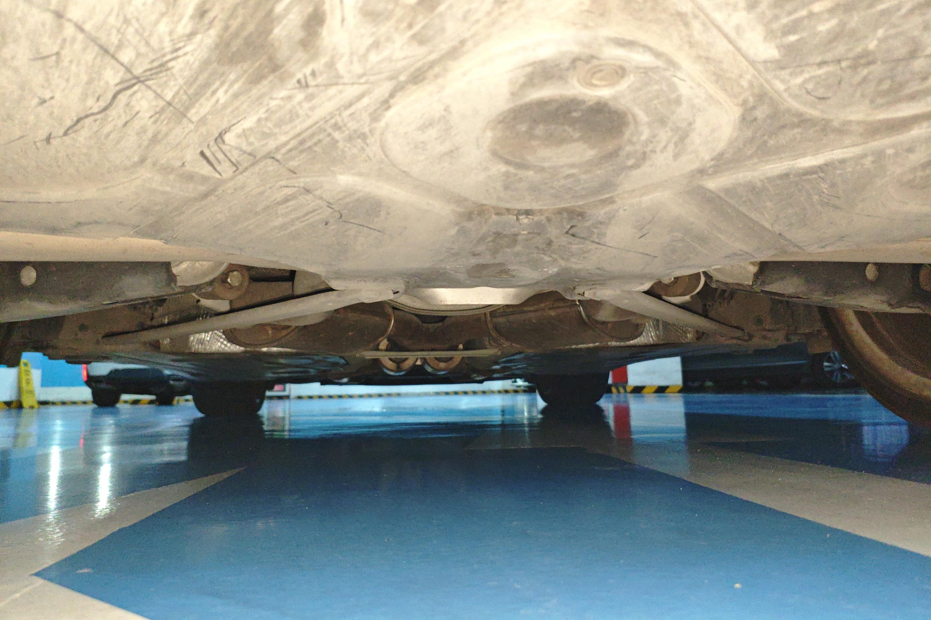 Mercedes-Benz SL Class 2011 #11 Mercedes-Benz SL Class 2011 car image #11