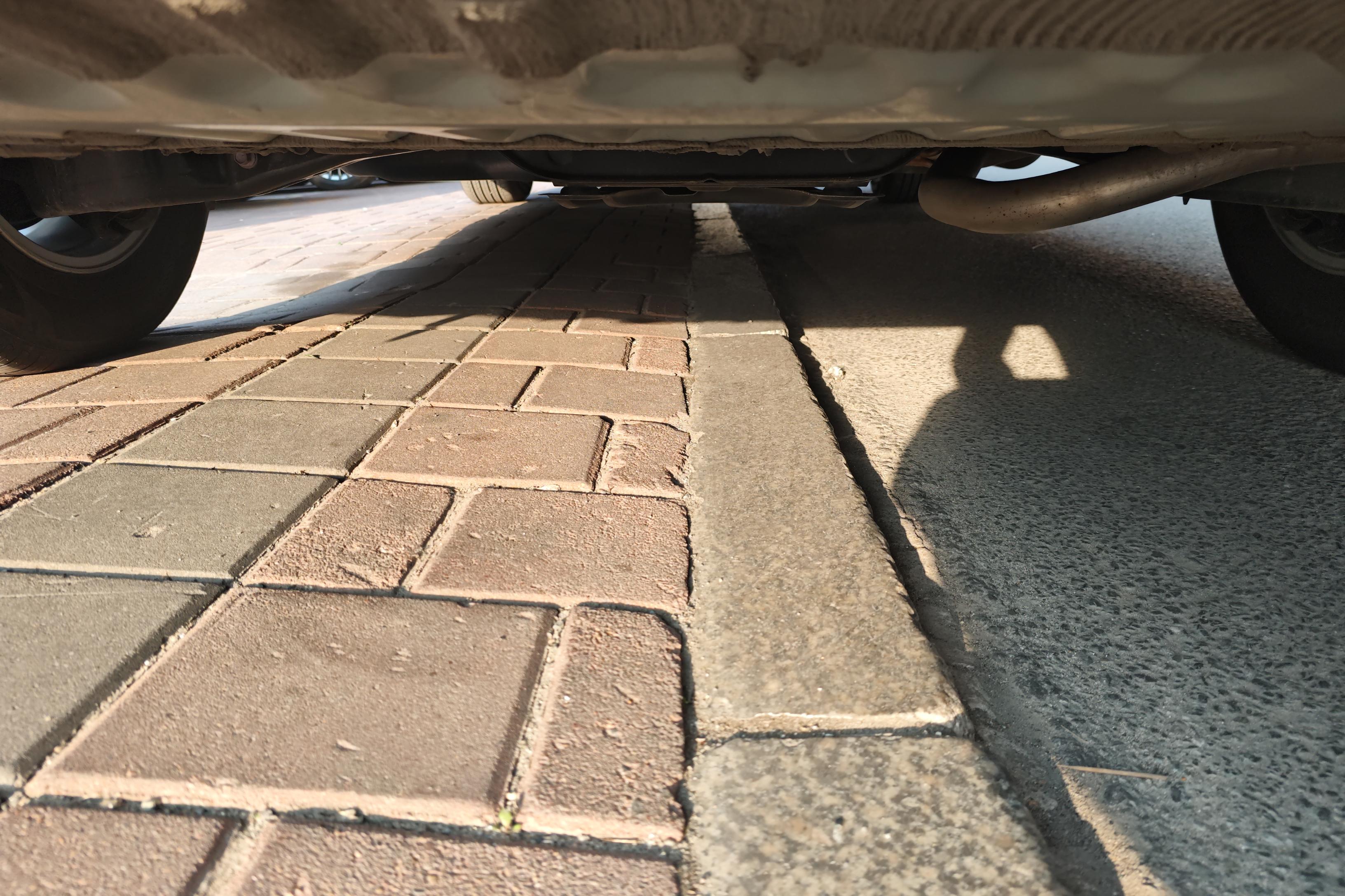 Toyota Granvia 2024 car image #11