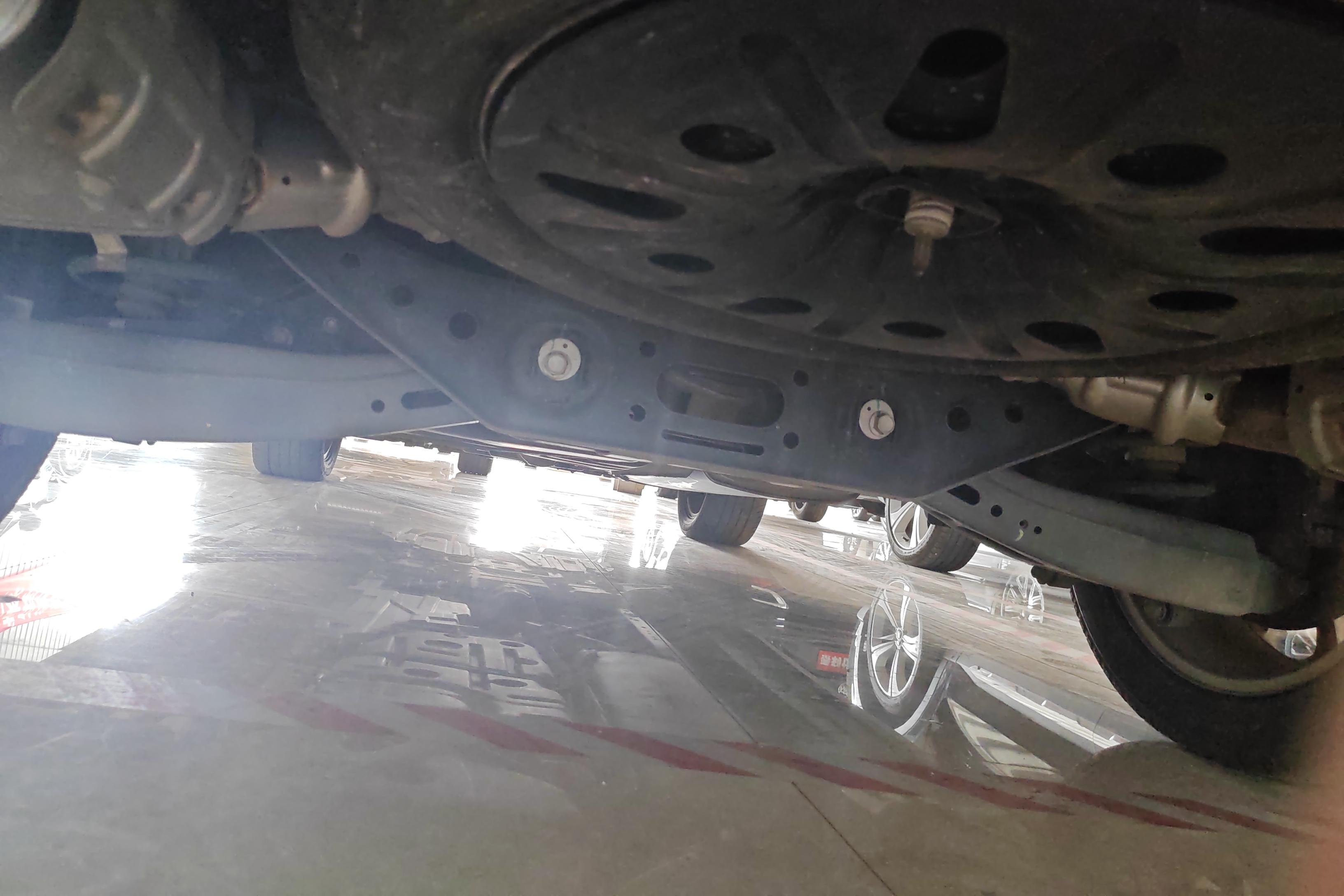 Ford Equator 2022 car image #11