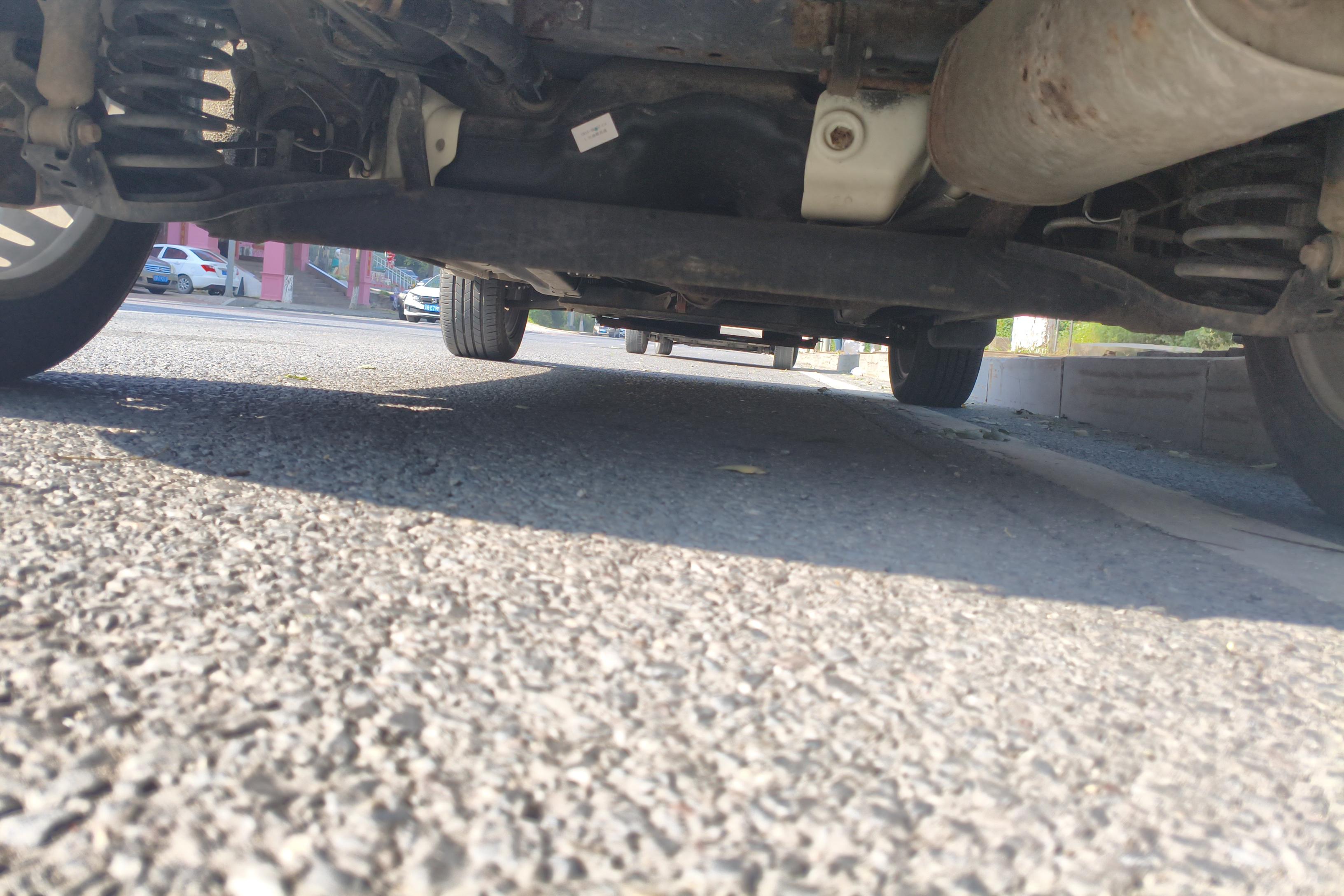 Ford EcoSport 2015 car image #11