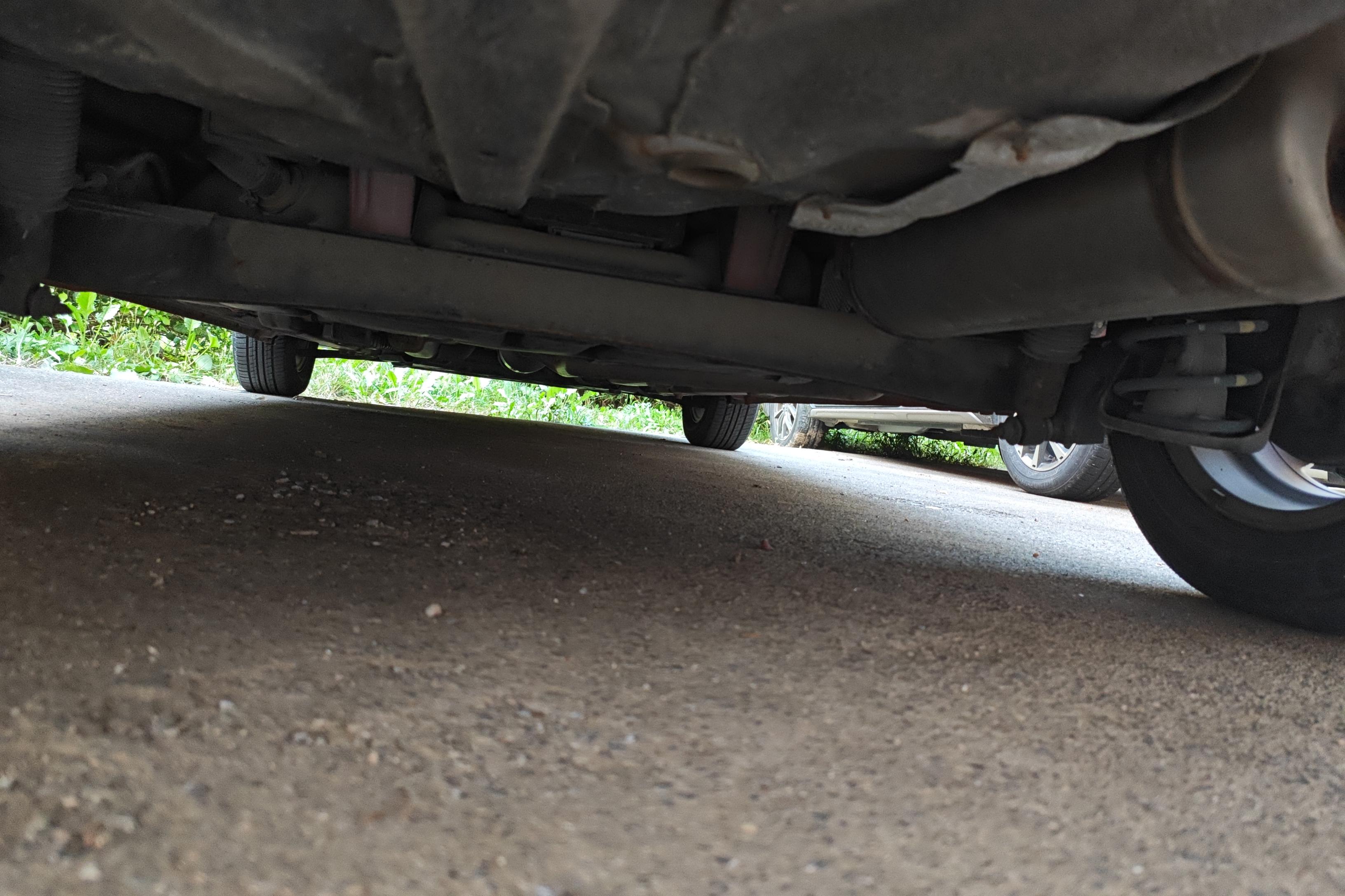 Hyundai Reina 2014 car image #11