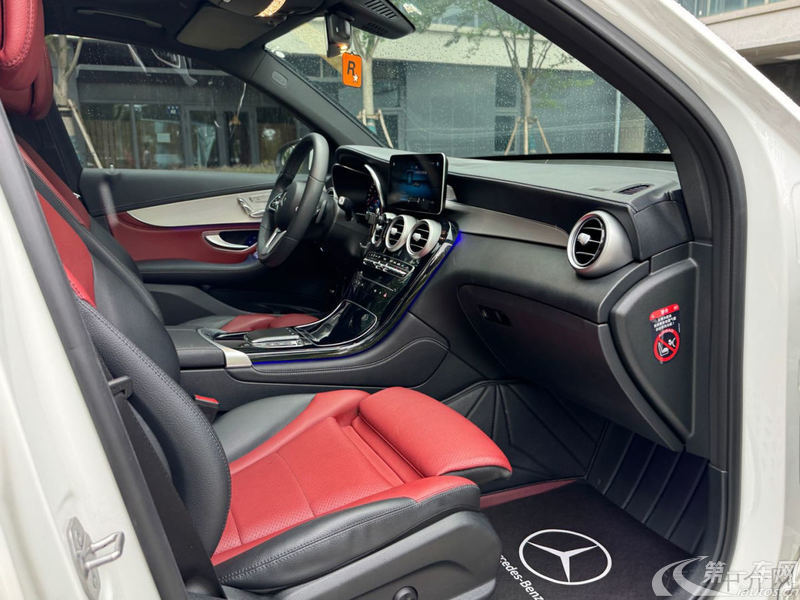 Mercedes-Benz GLC Class 2020 car image #11