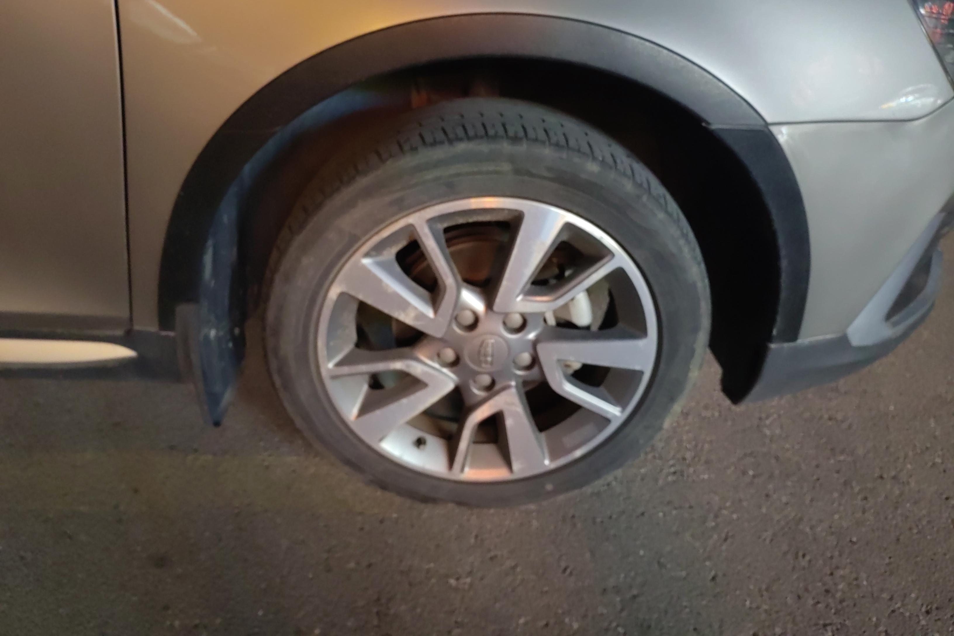 GEELY Vision S1 2018 immagine di auto #11