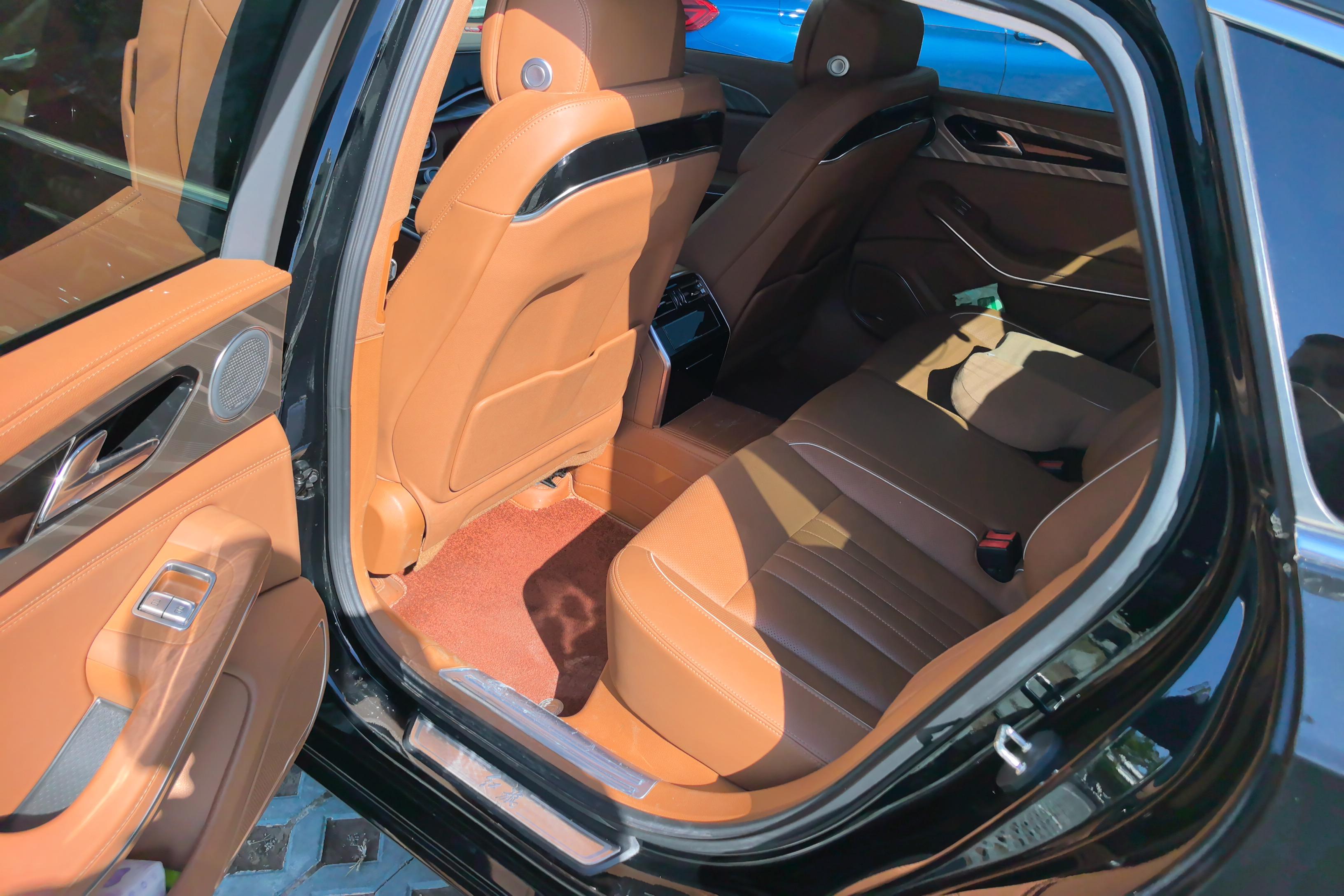 HongQi H9 2024 car image #11