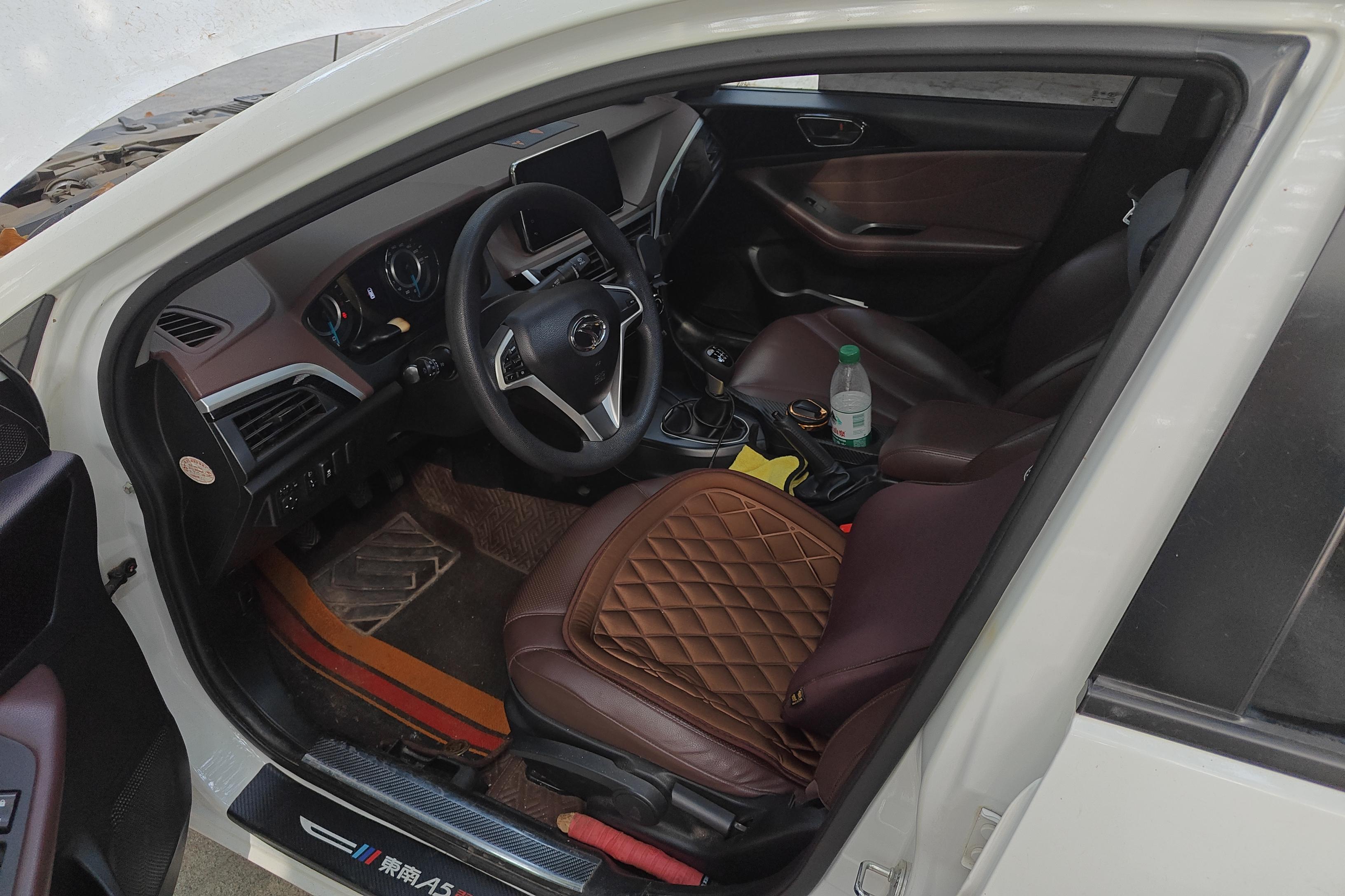 Soueast A5 Wing Dance 2019 #11 Soueast A5 Wing Dance 2019 car image #11