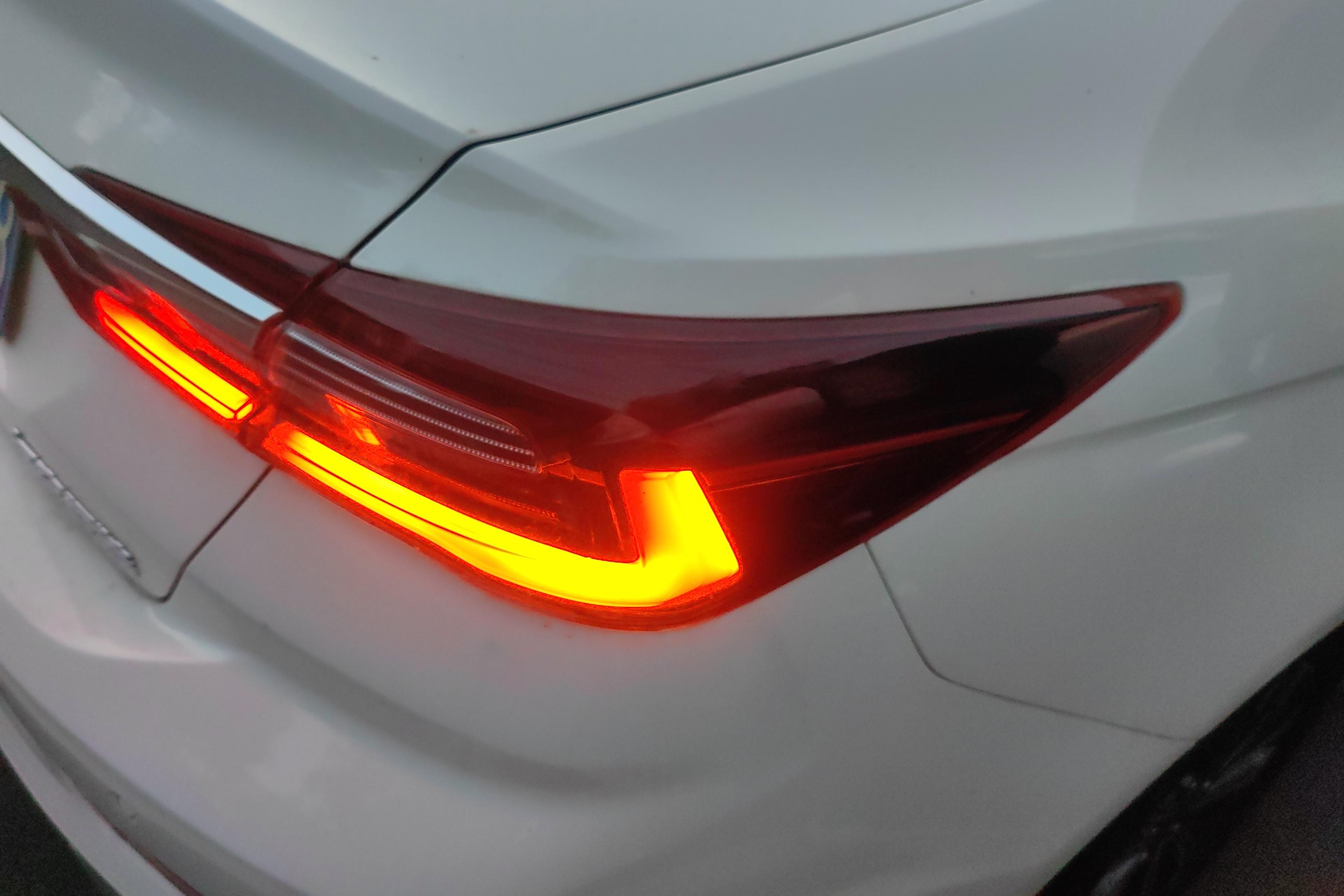 Ford Escort 2022 #11 Ford Escort 2022 car image #11