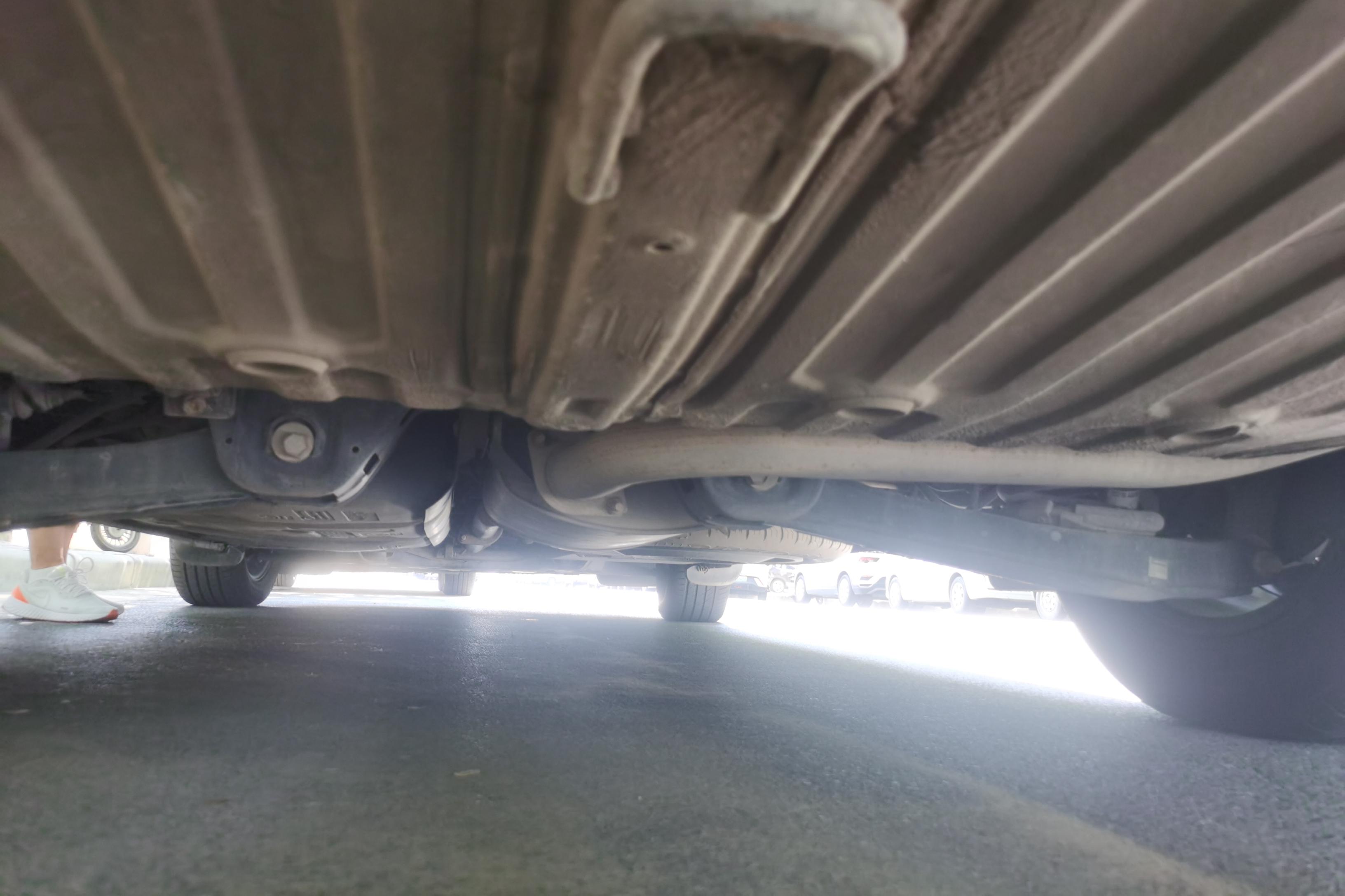 Kia Carnival 2016 изображение автомобиля #11