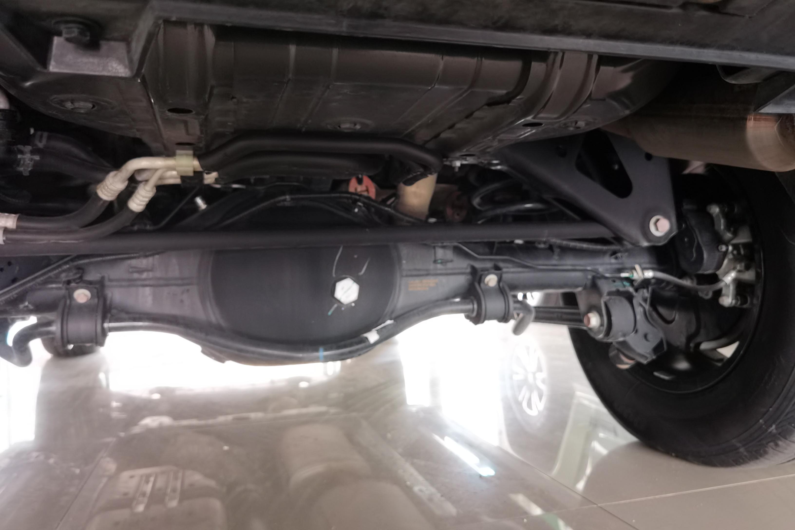 Tank 400 2024 car image #11