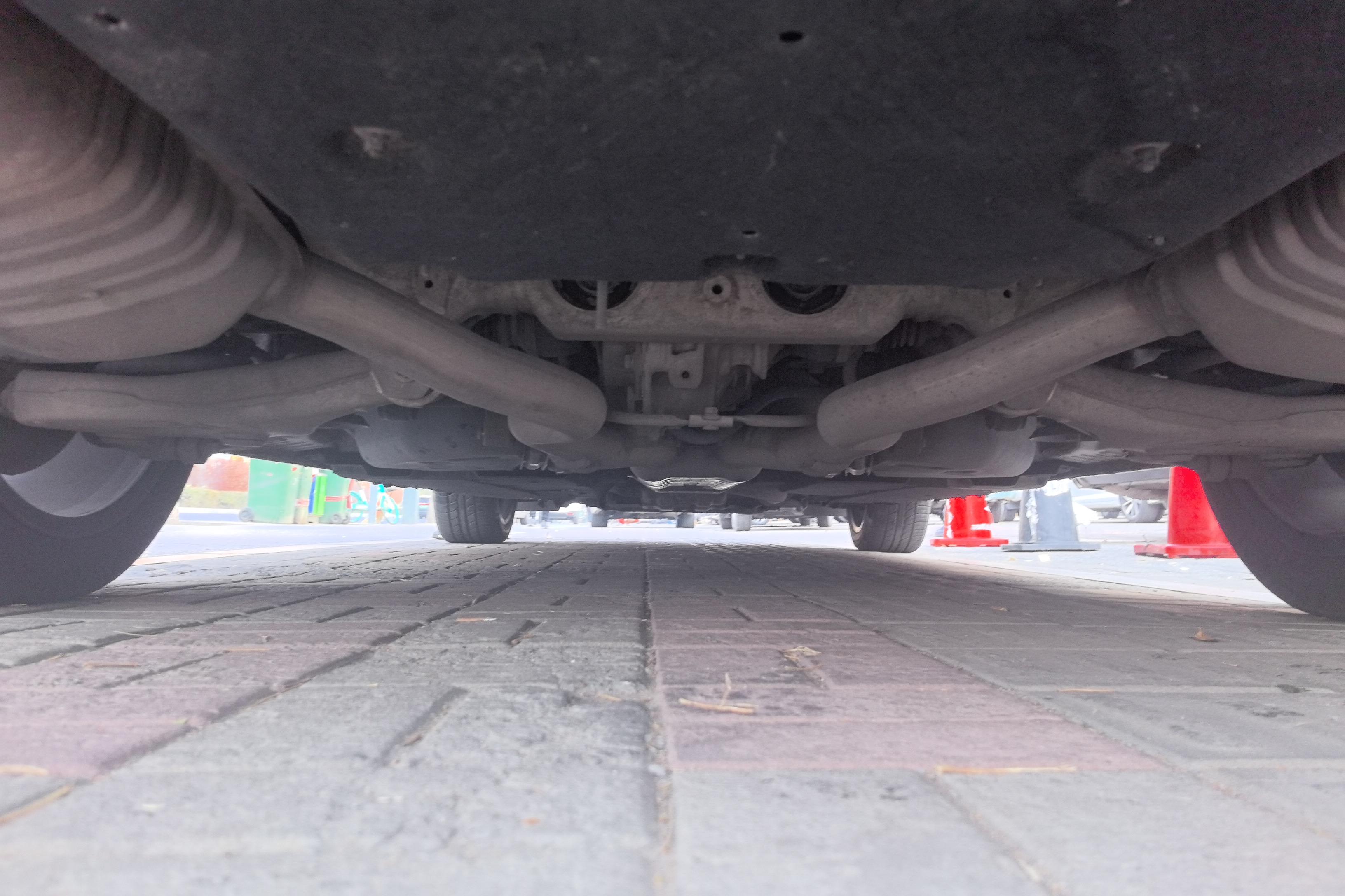 HongQi H9 2020 car image #11