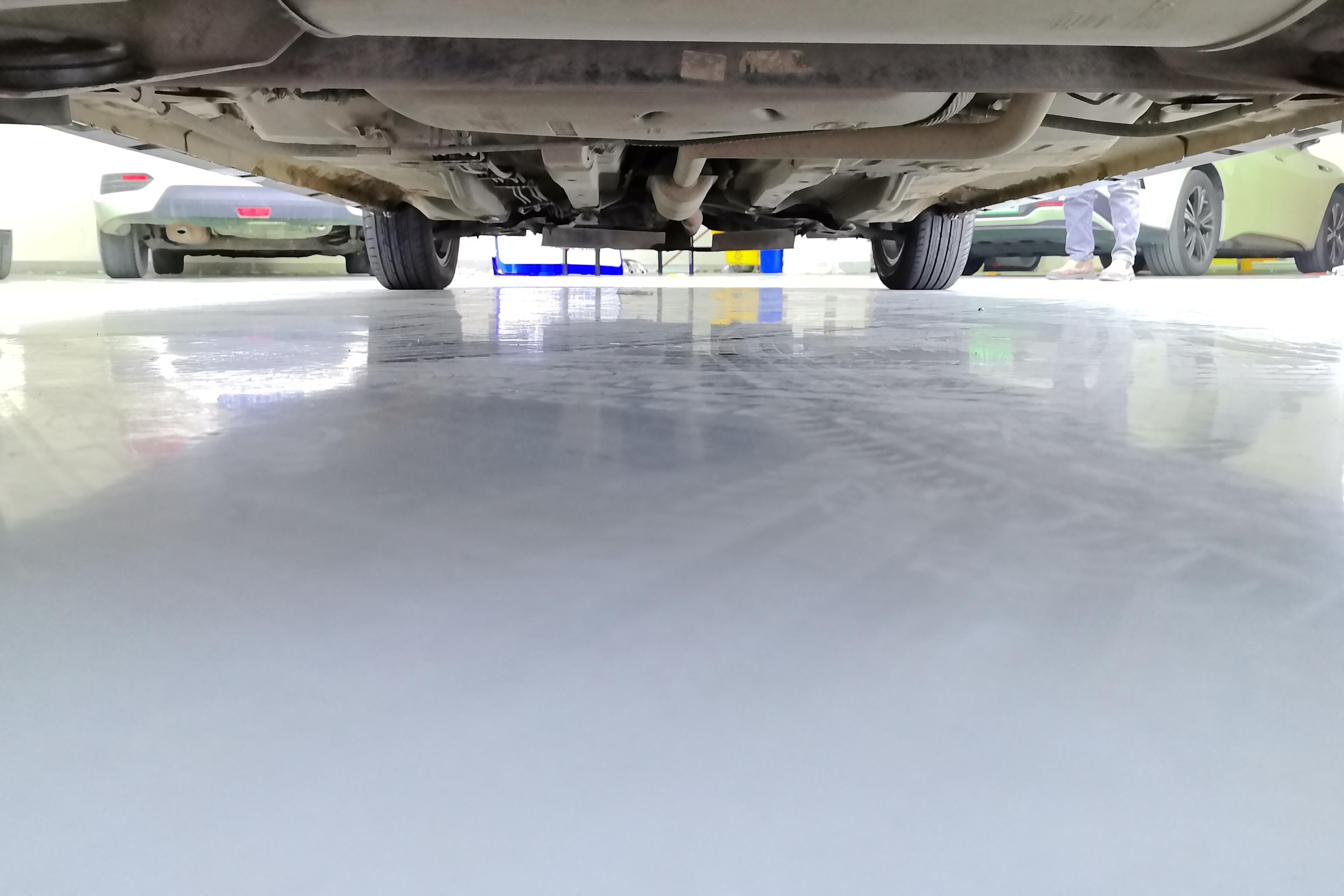 GEELY Vision X1 2018 immagine di auto #11