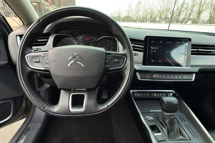 Citroen C5 2018 imagem de carro #11