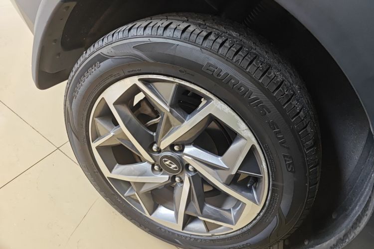 Hyundai Tucson (Imported) 2019 car image #11