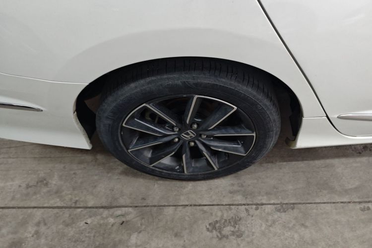 Honda Spirior 2017 #11 Honda Spirior 2017 car image #11