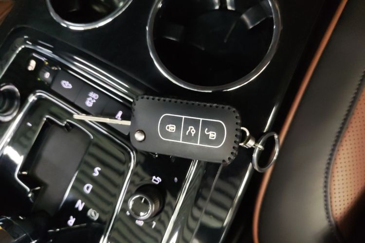 Volkswagen Pheaton 2016 imagen de coche #11
