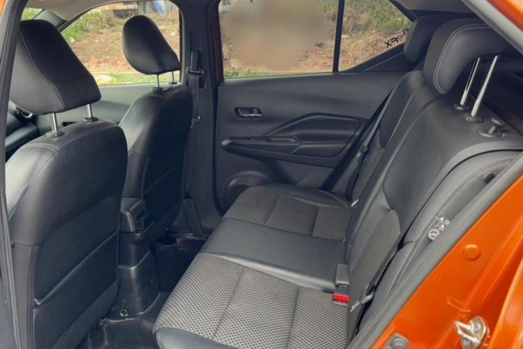 Nissan Kicks 2017 immagine di auto #11